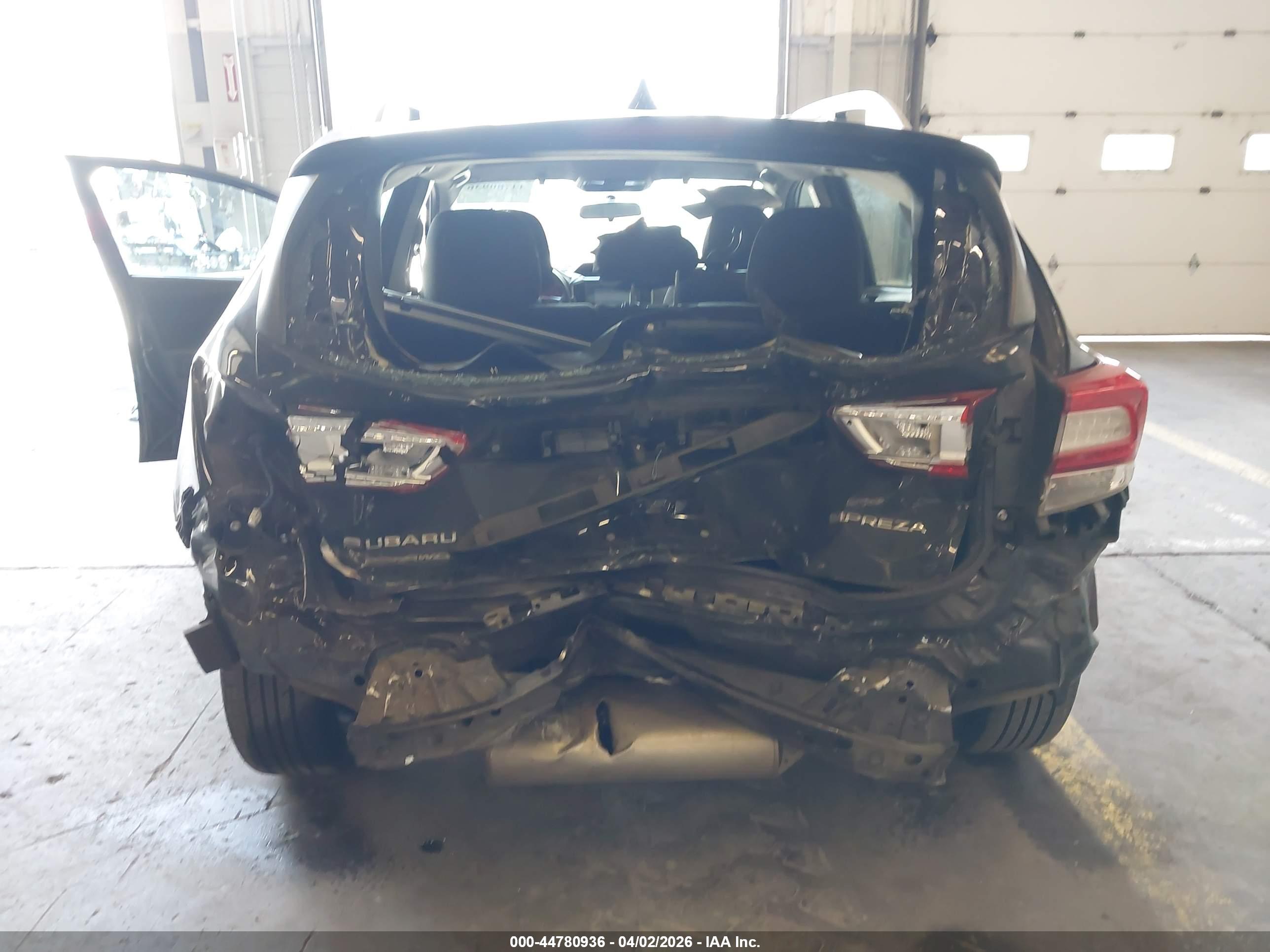 SUBARU IMPREZA image 6