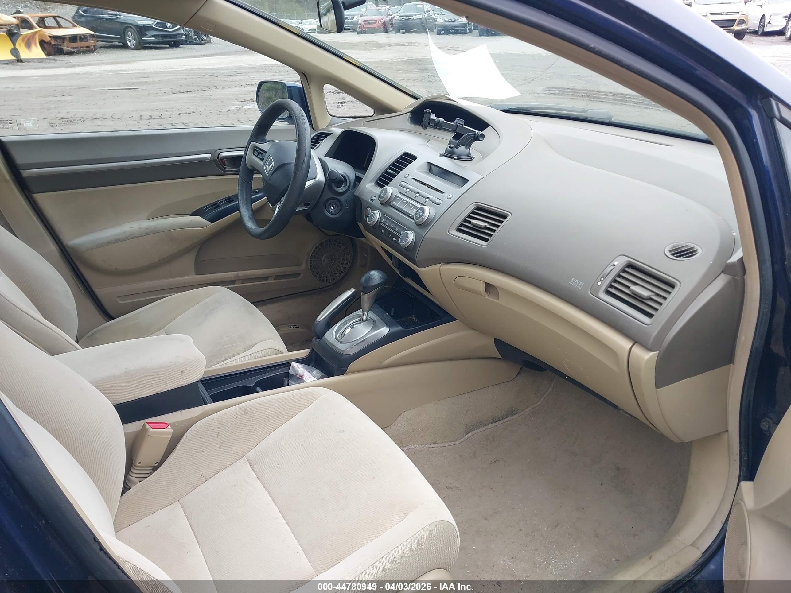 HONDA CIVIC image 5