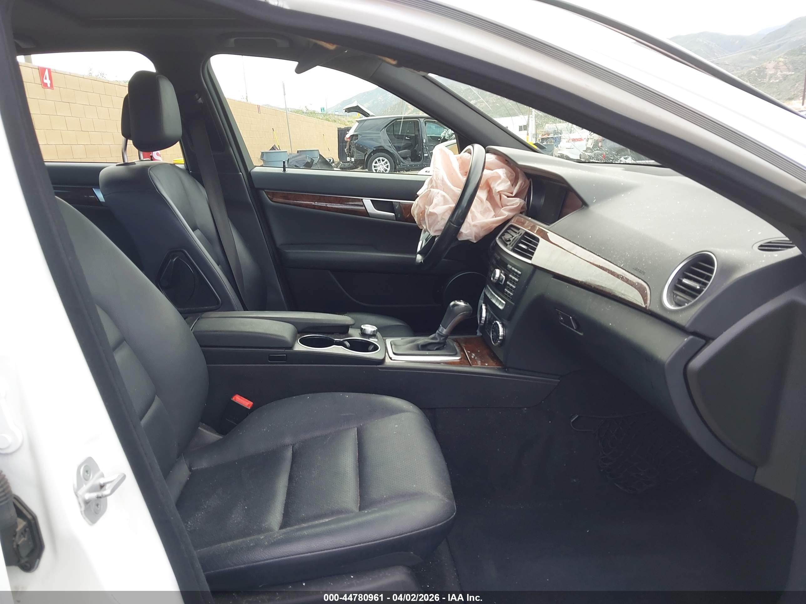 MERCEDES-BENZ C image 5