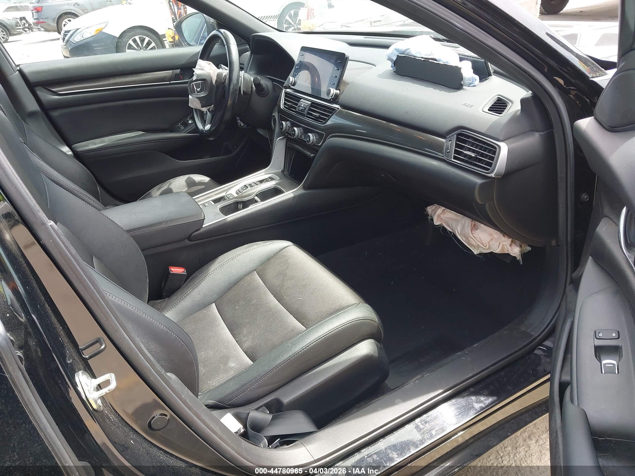 HONDA ACCORD image 5
