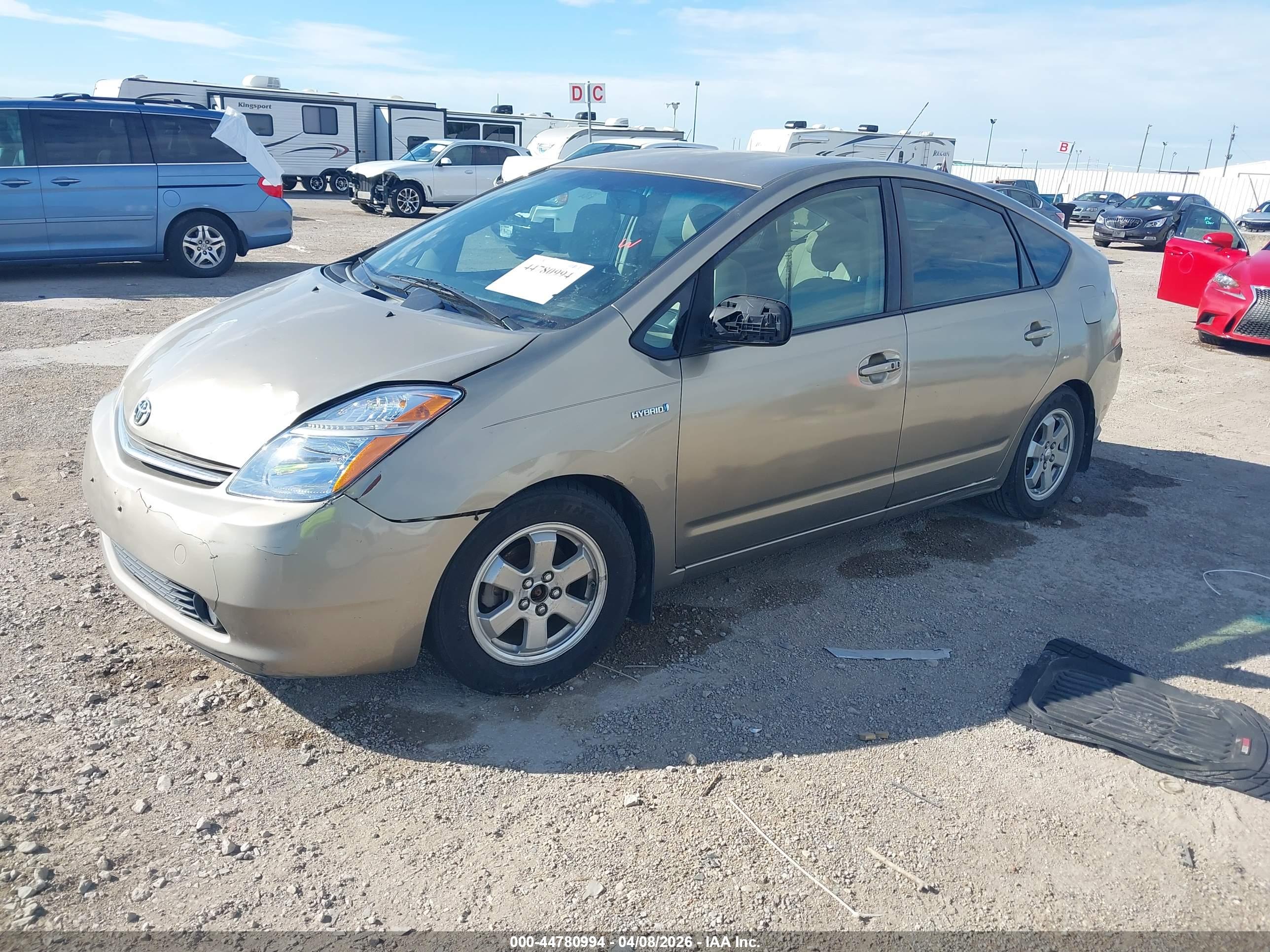 TOYOTA PRIUS image 2