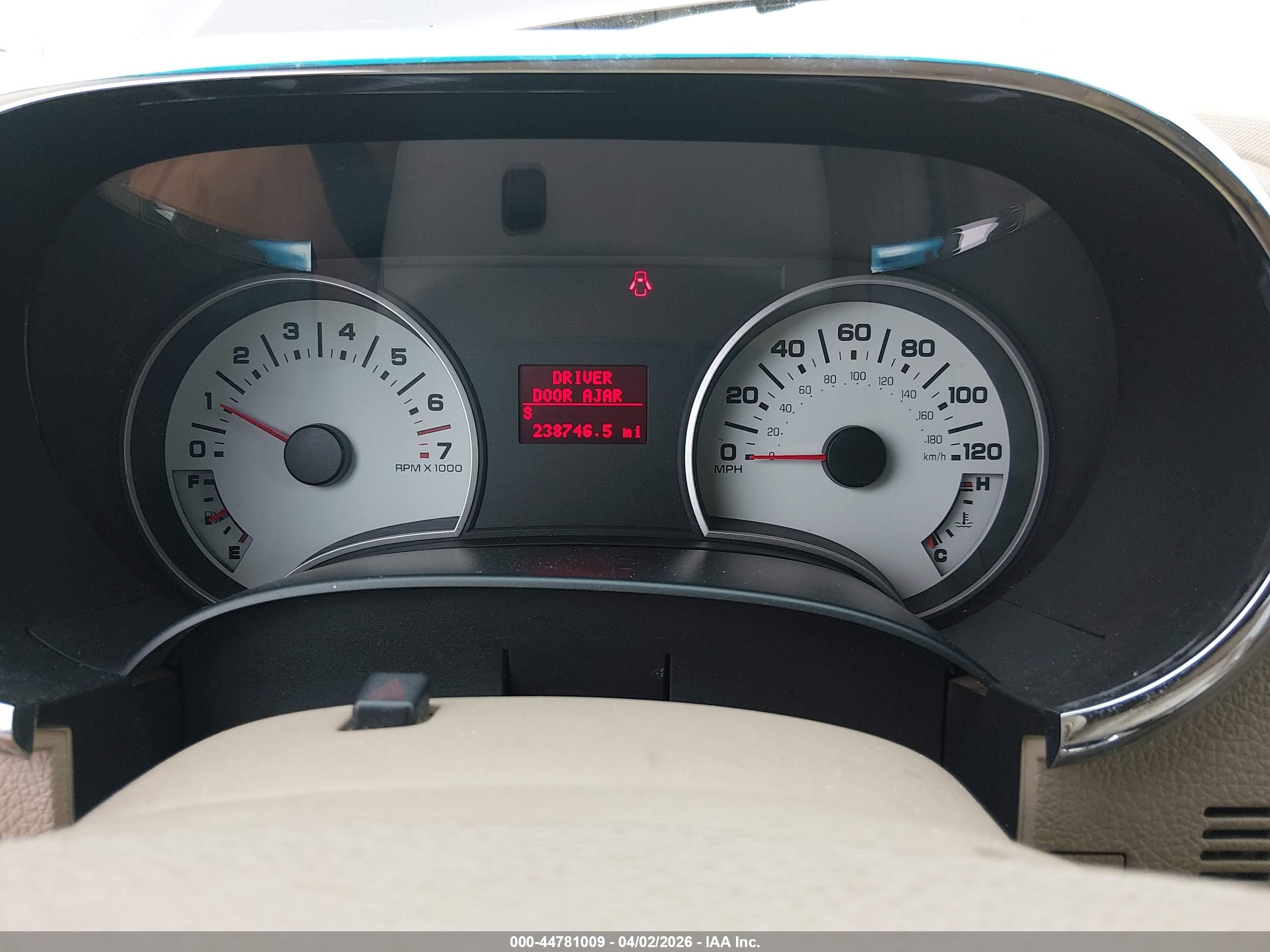 FORD EXPLORER image 7