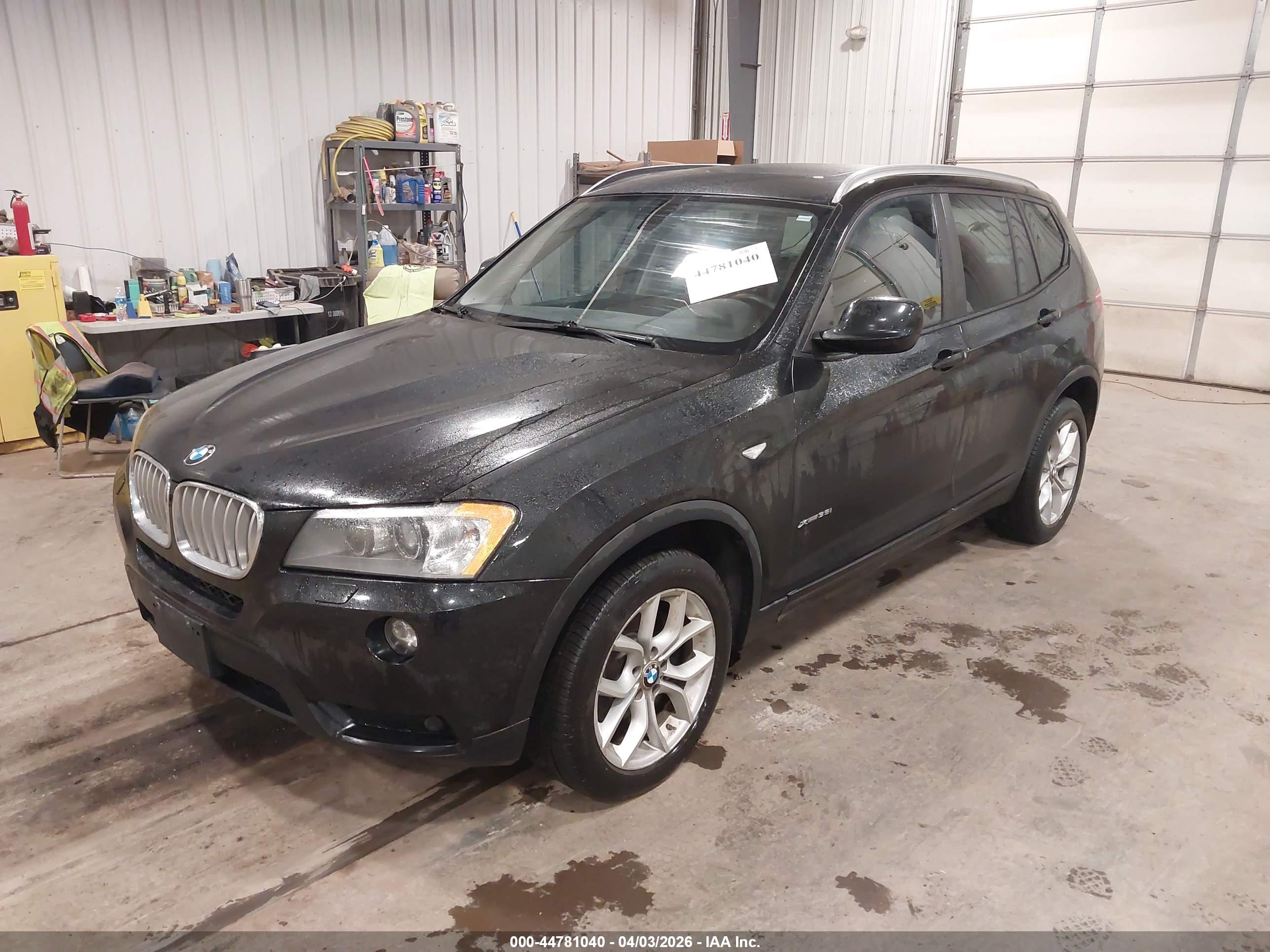 BMW X3 image 2