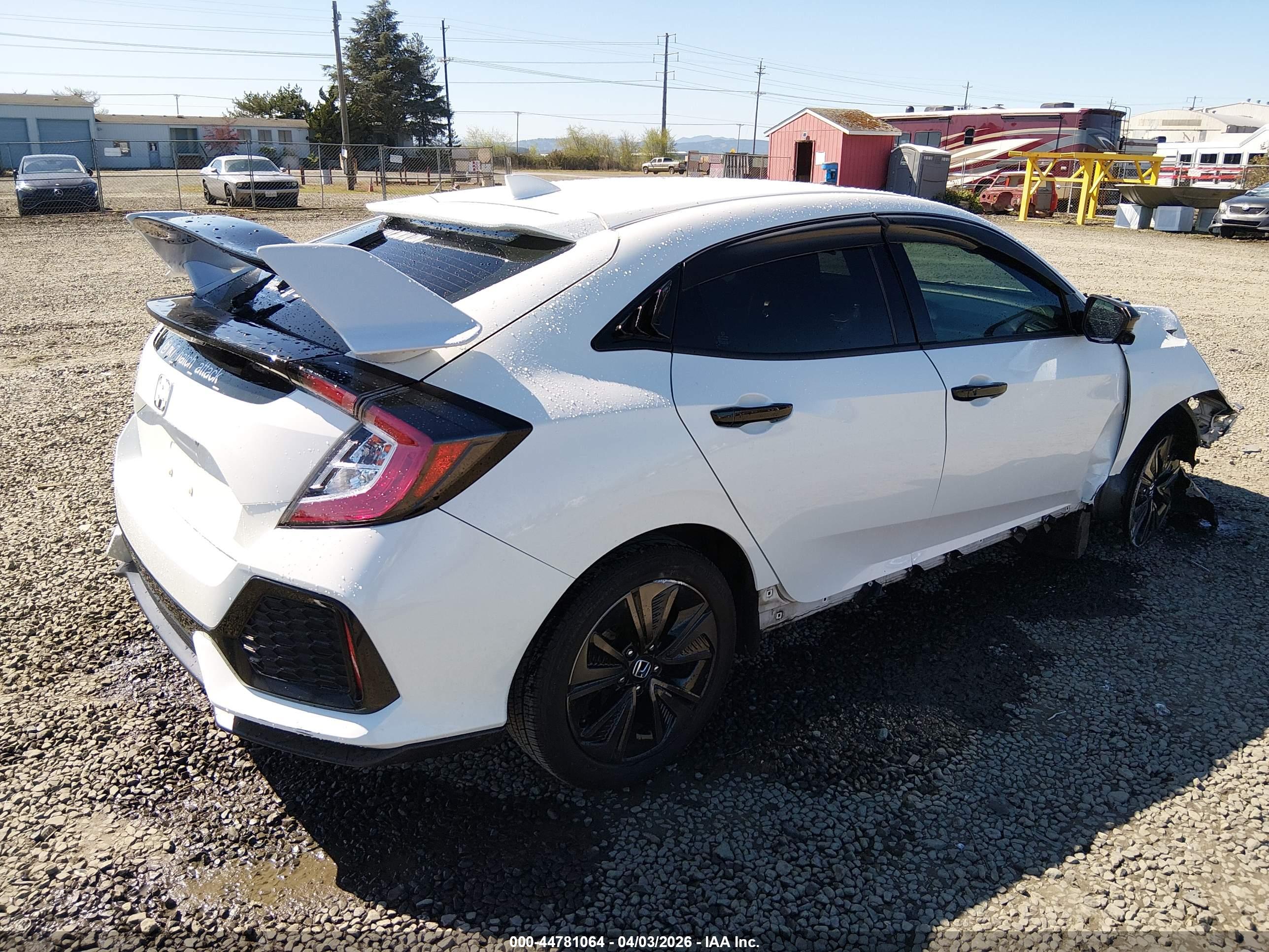 HONDA CIVIC image 4