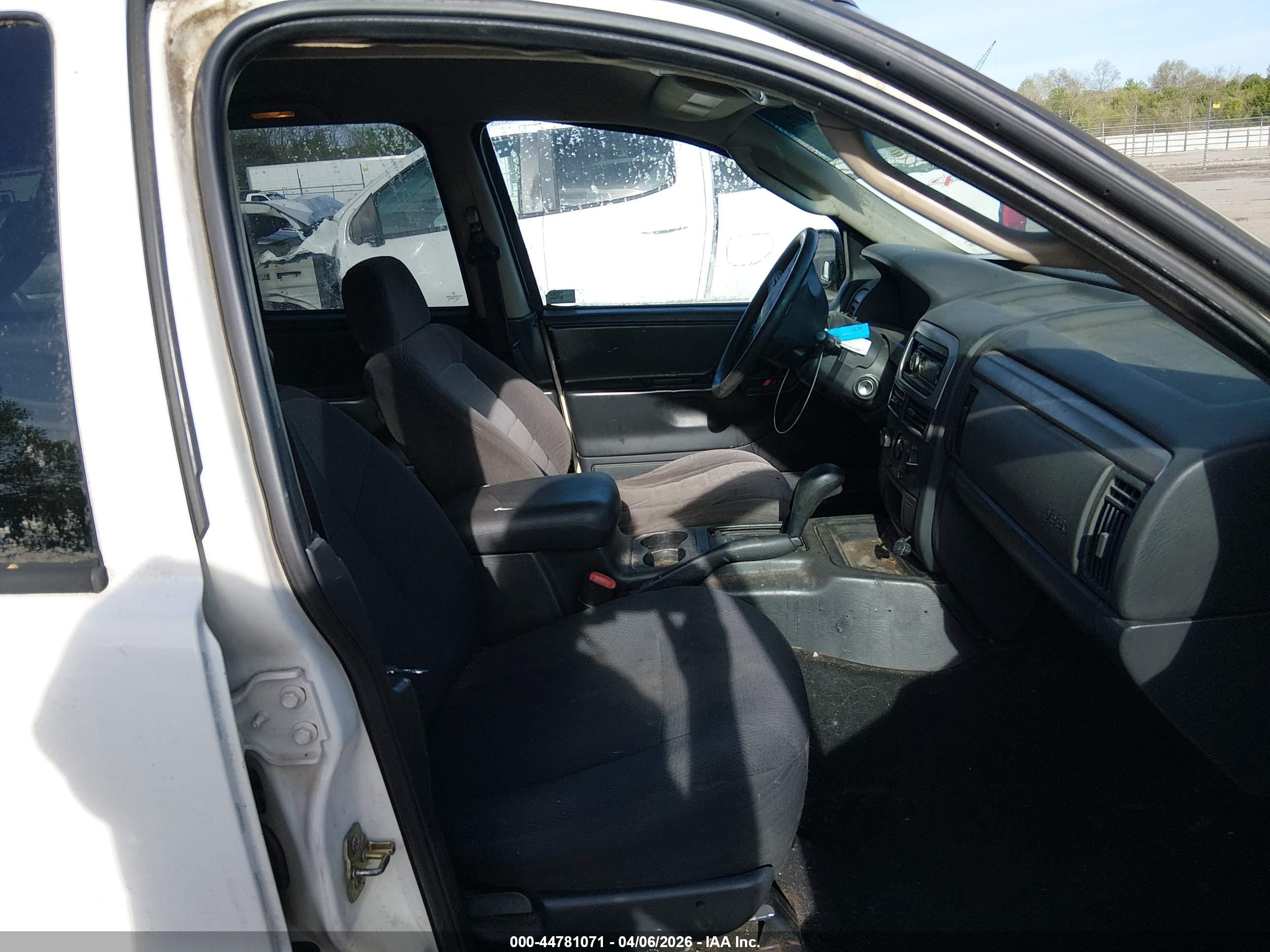 JEEP GRAND image 5