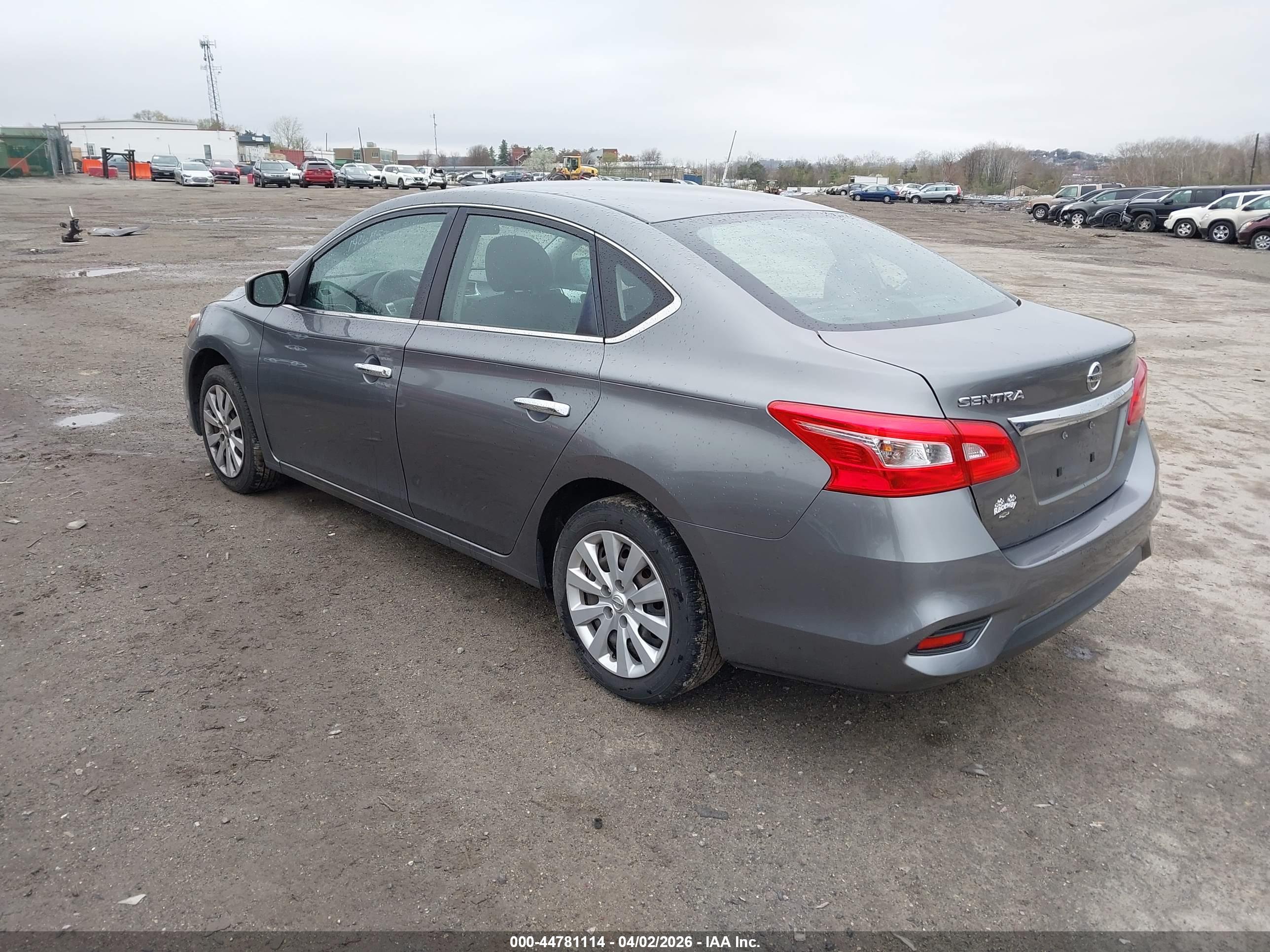 NISSAN SENTRA image 3