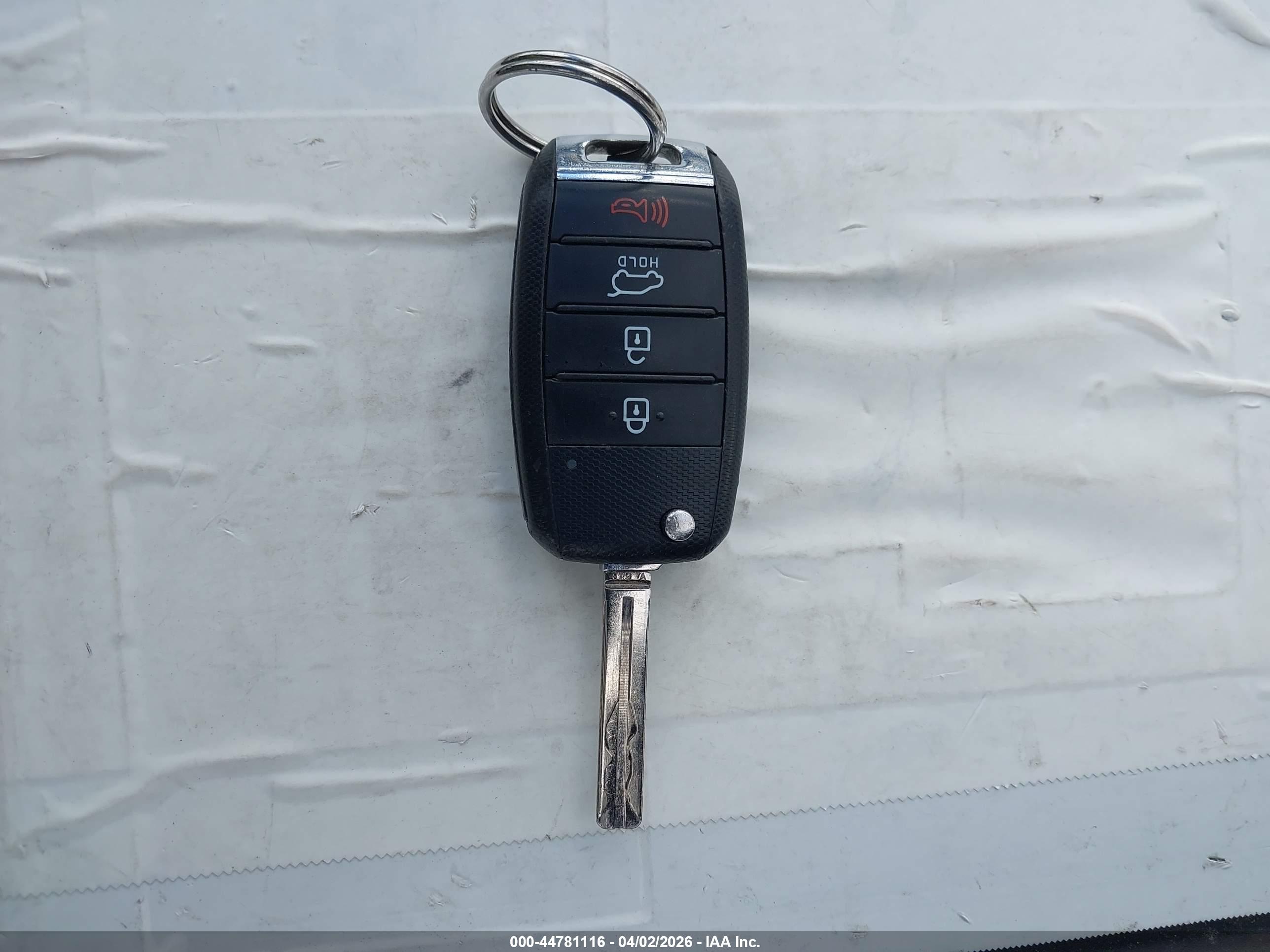 KIA SPORTAGE image 11