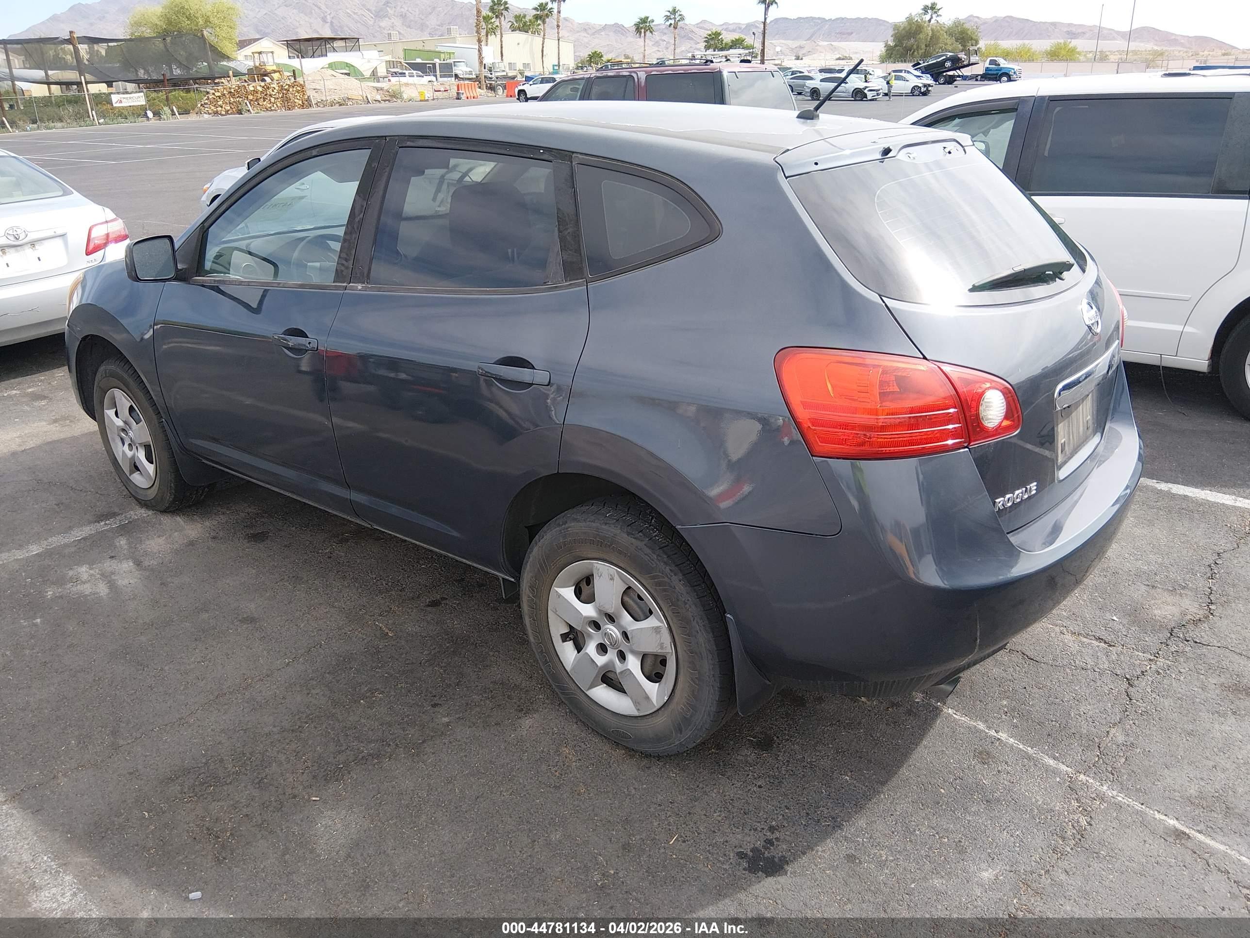 NISSAN ROGUE image 3