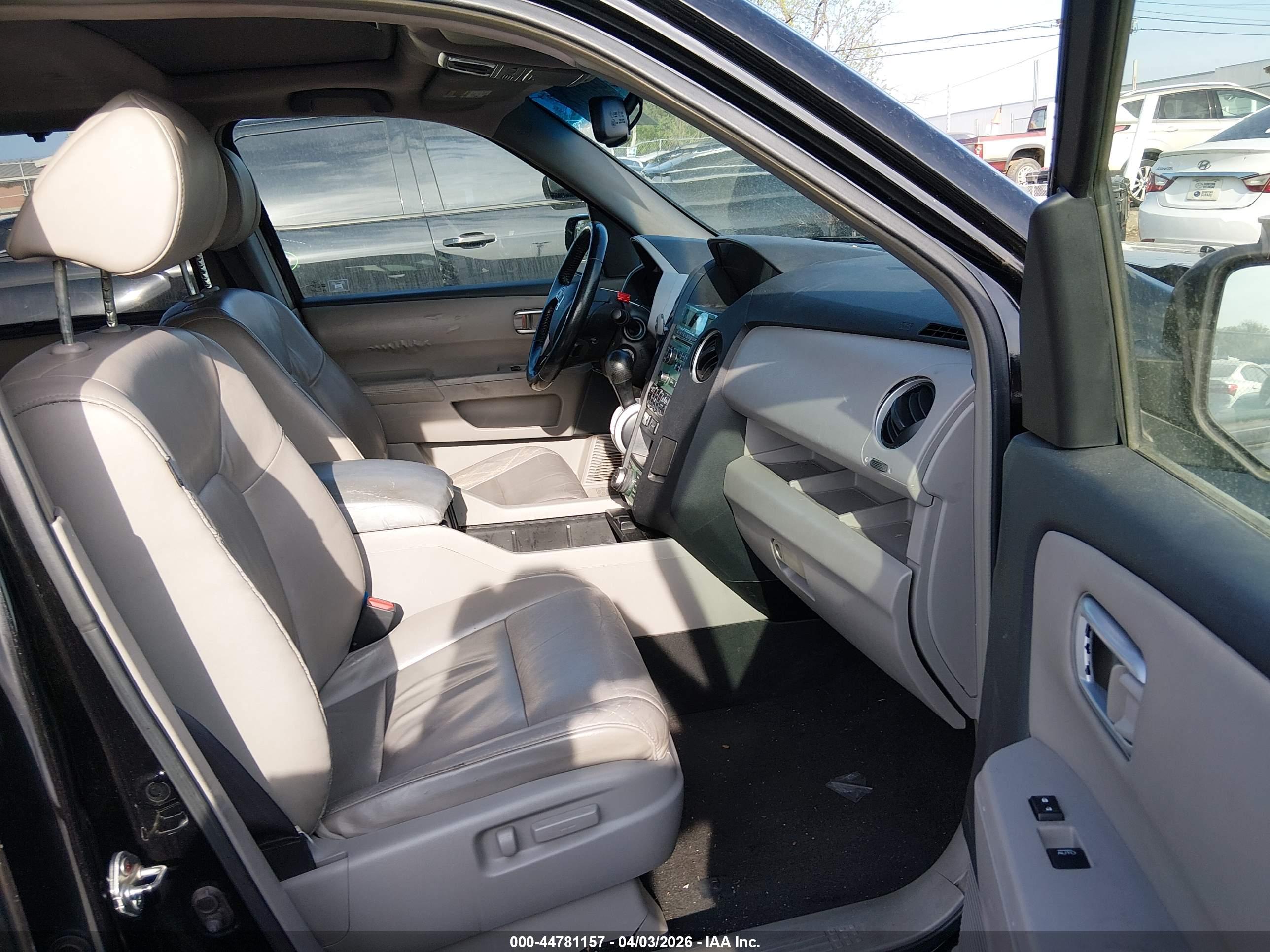 HONDA PILOT image 5