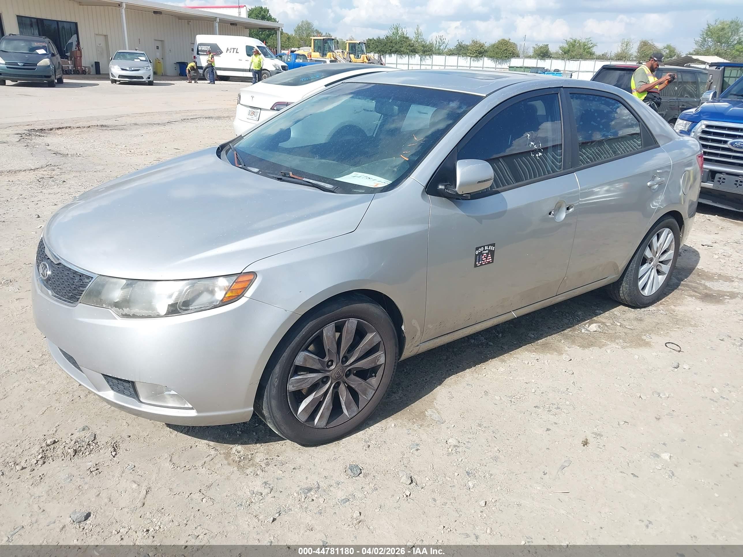 KIA FORTE image 2