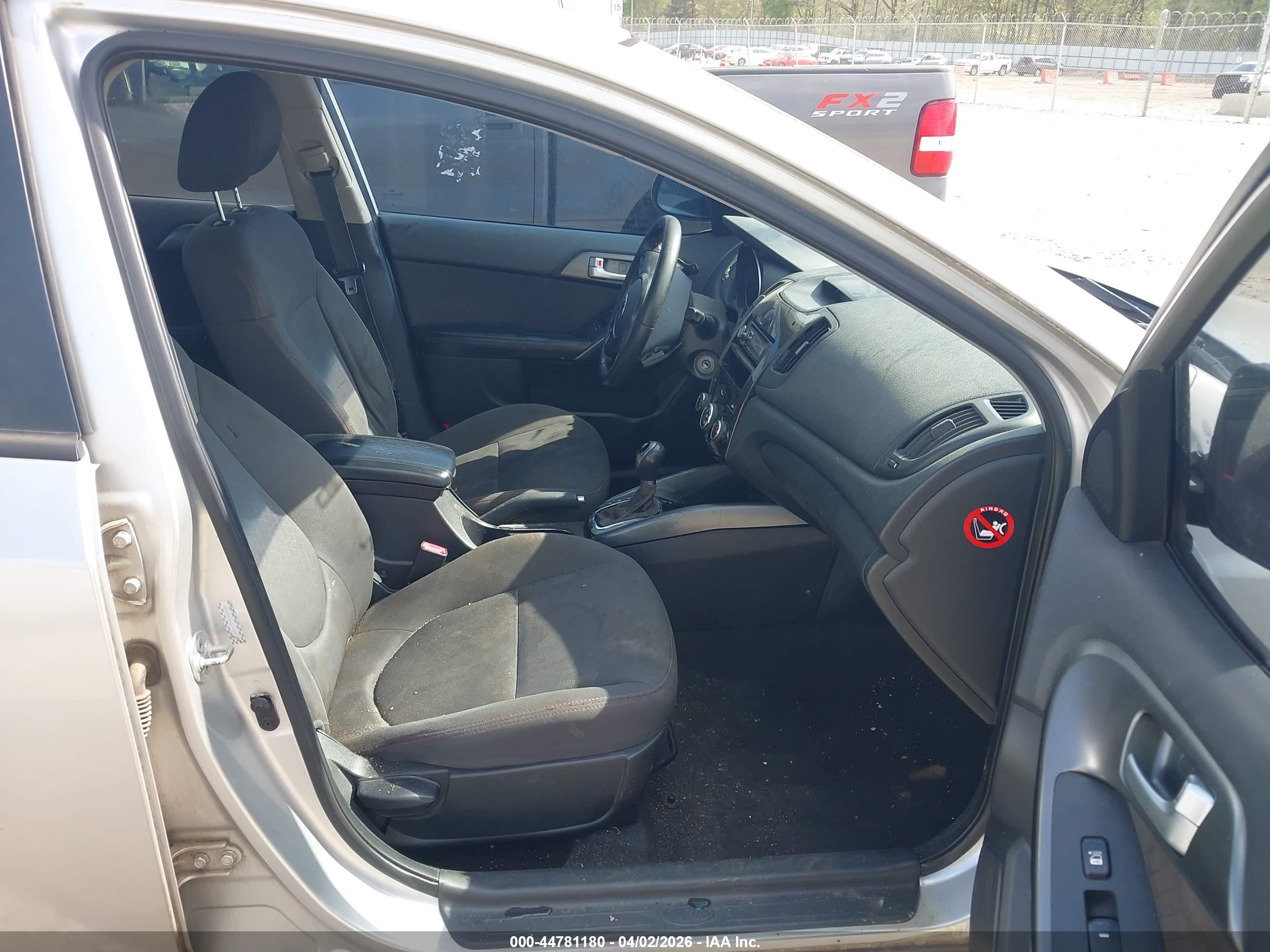 KIA FORTE image 5