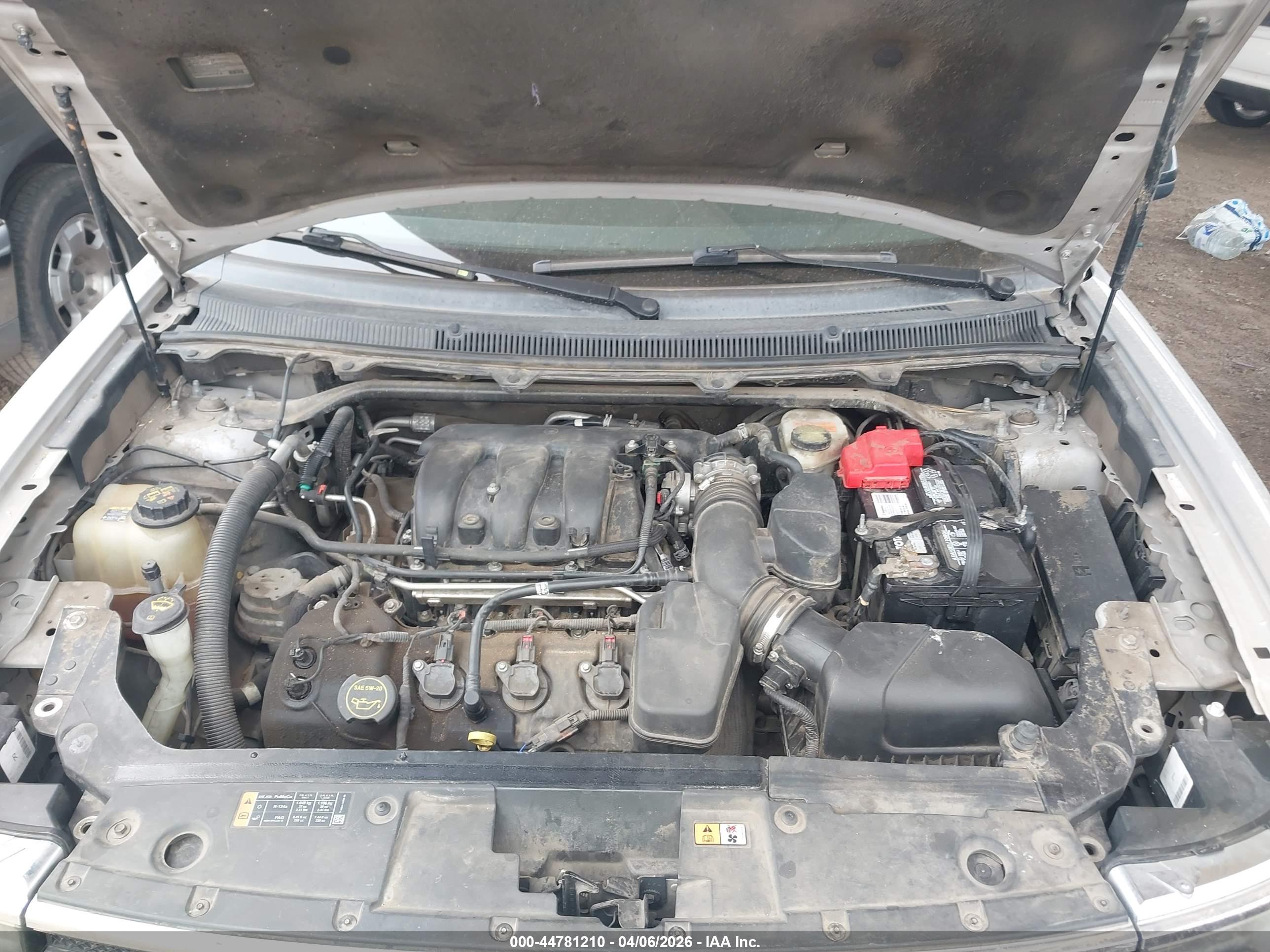 FORD FLEX image 10