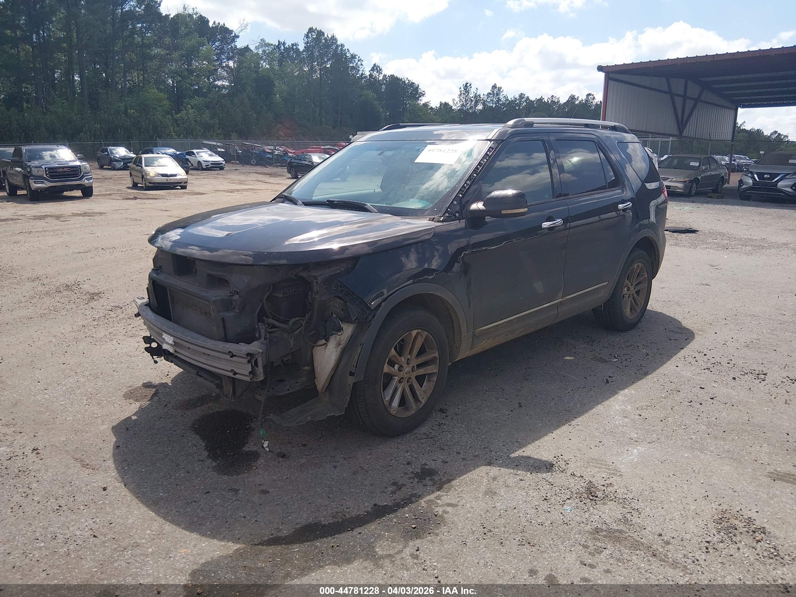 FORD EXPLORER image 2