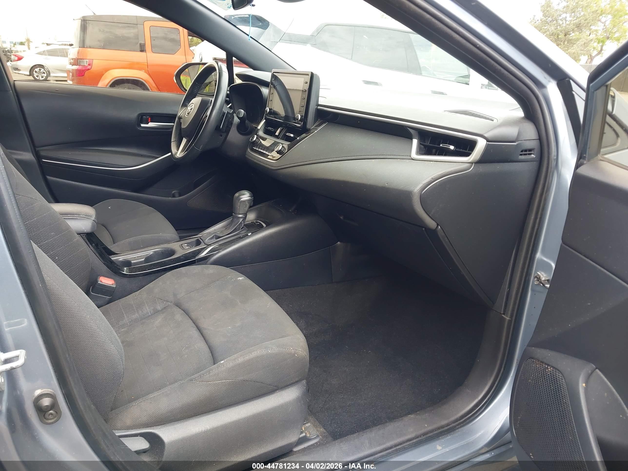 TOYOTA COROLLA image 5
