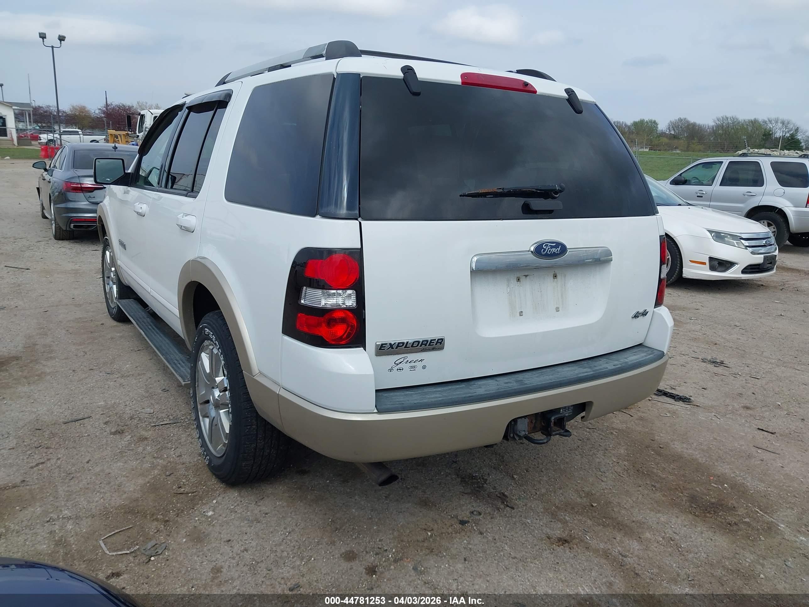 FORD EXPLORER image 3