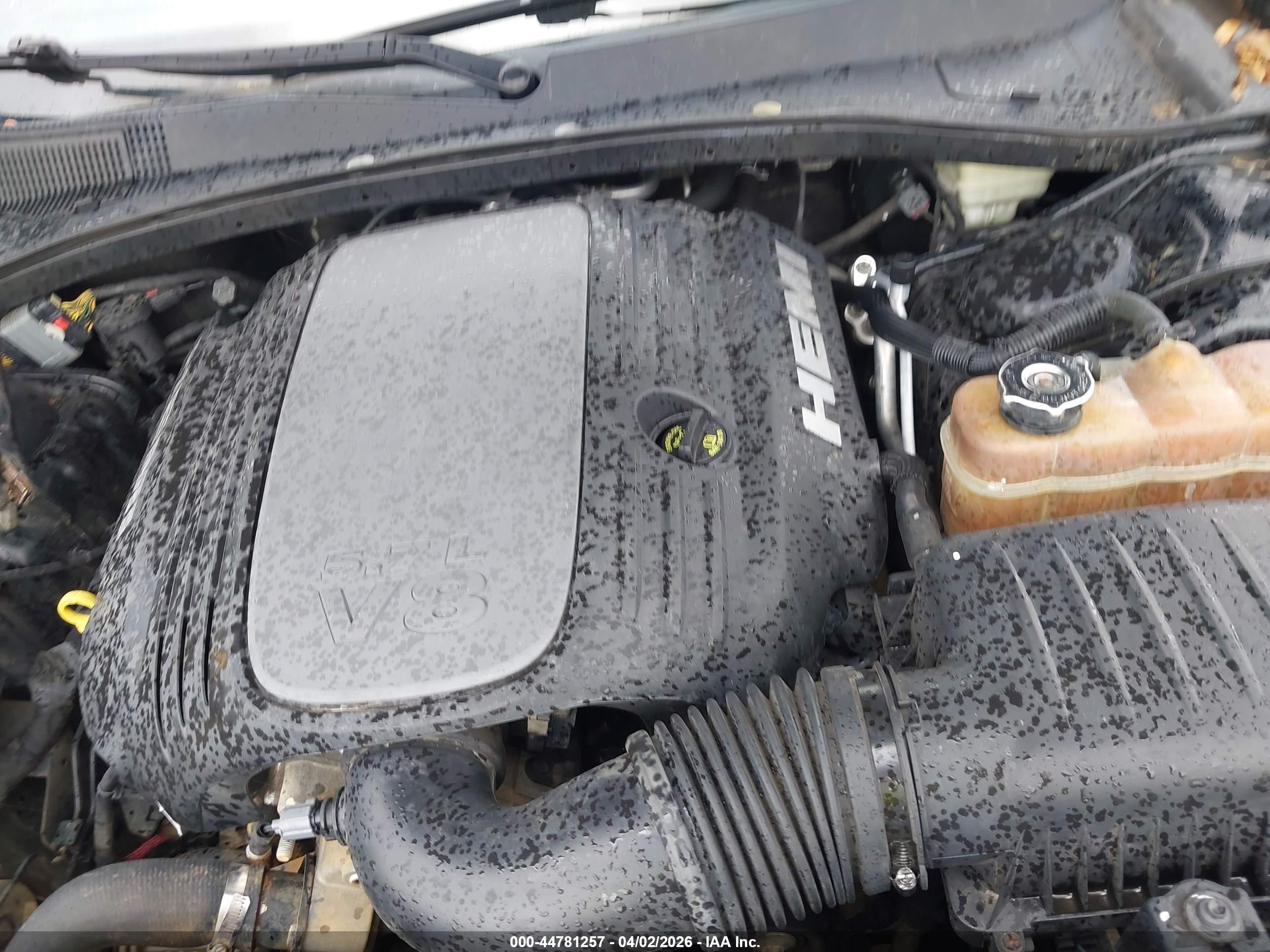CHRYSLER 300C image 10