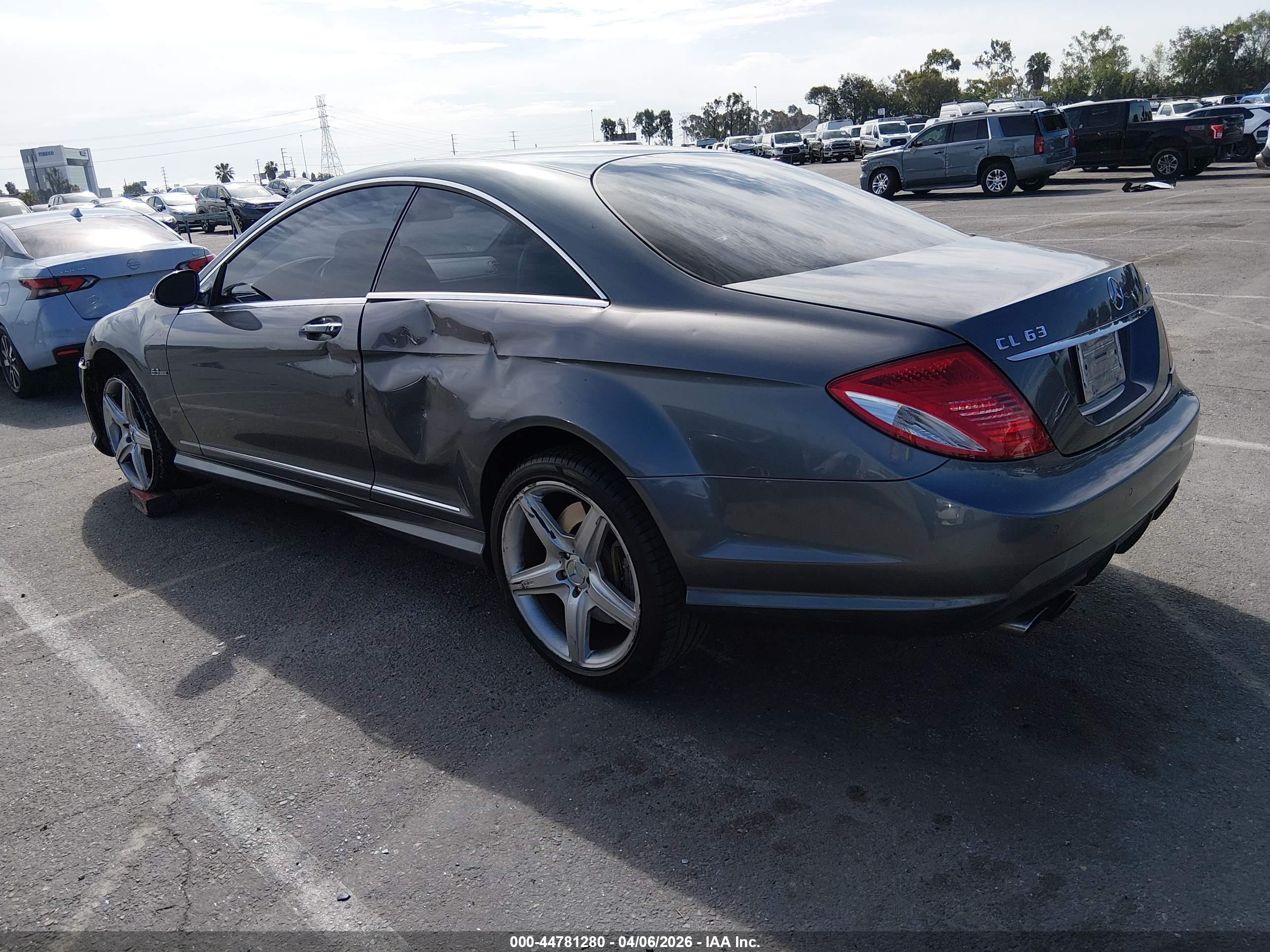 MERCEDES-BENZ CL image 3