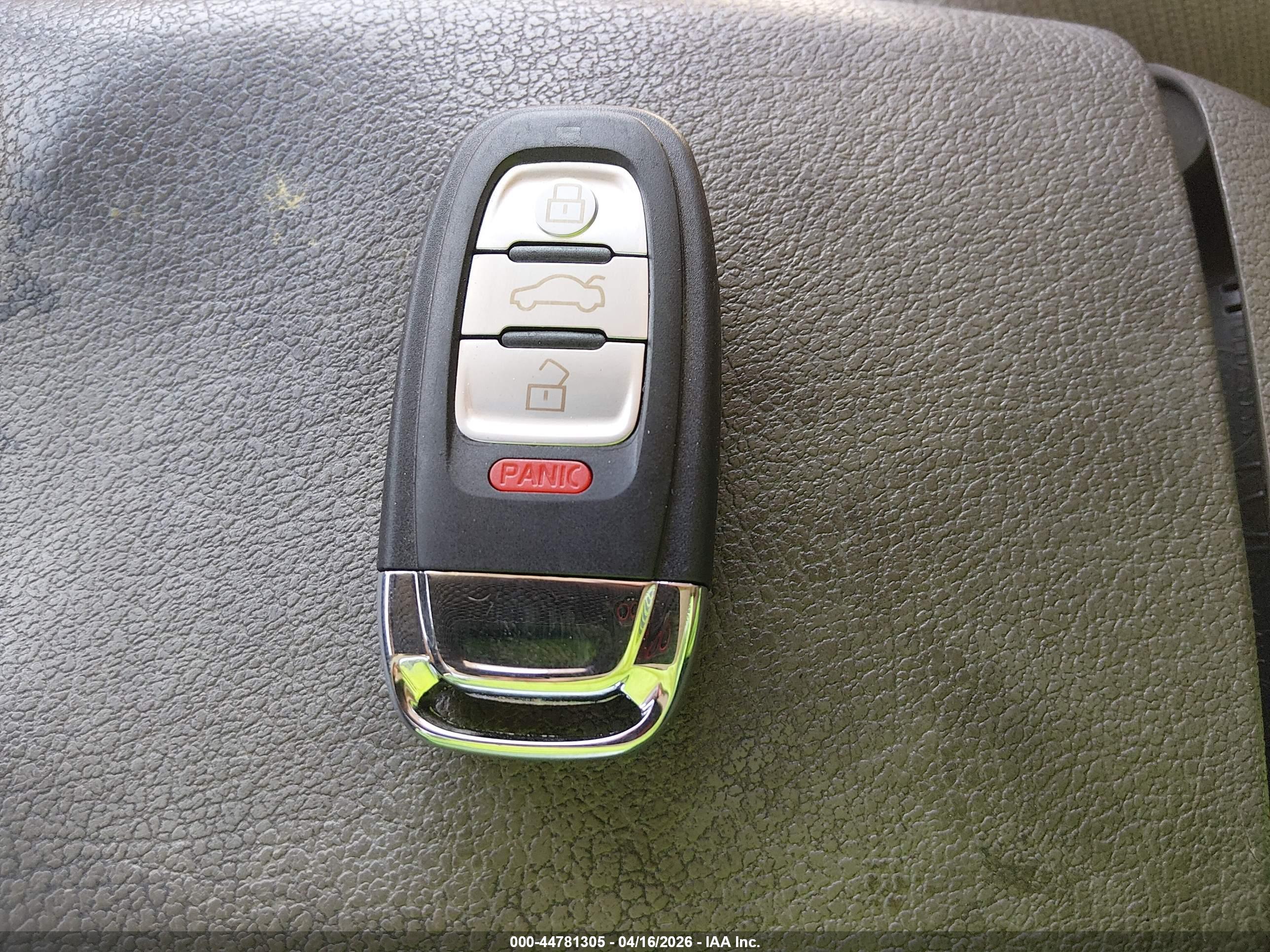 AUDI A4 image 11