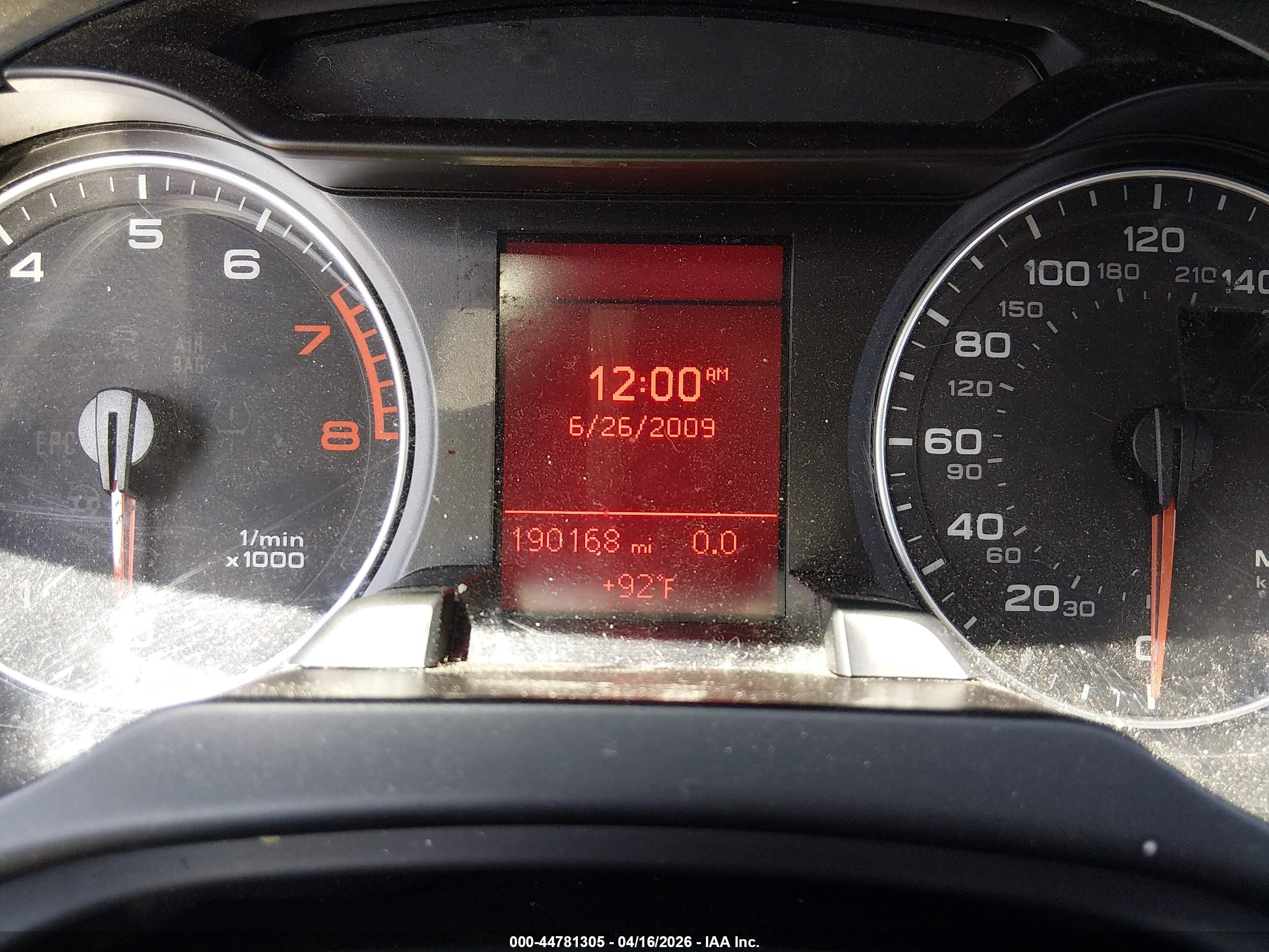 AUDI A4 image 7