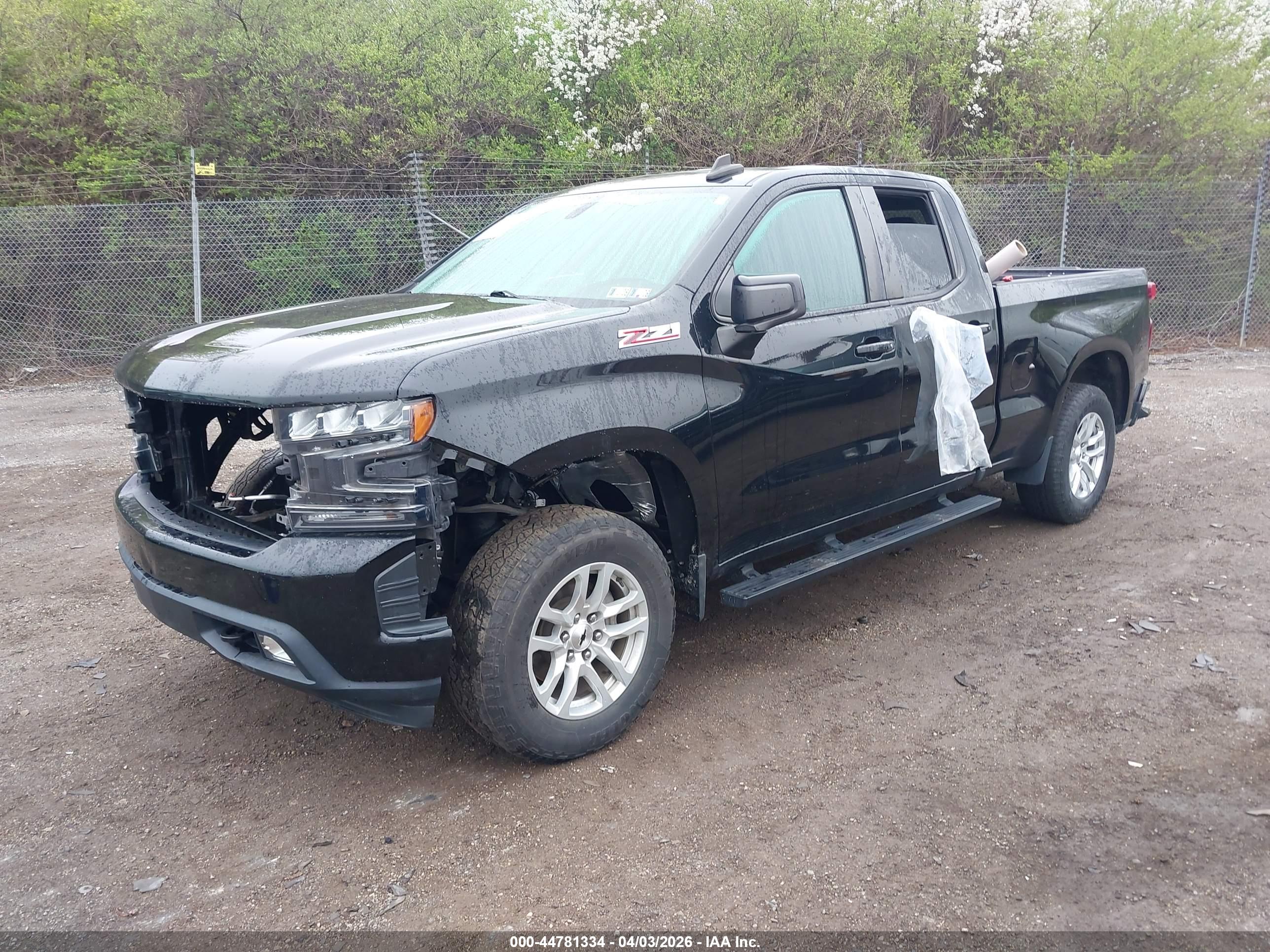 CHEVROLET SILVERADO image 2