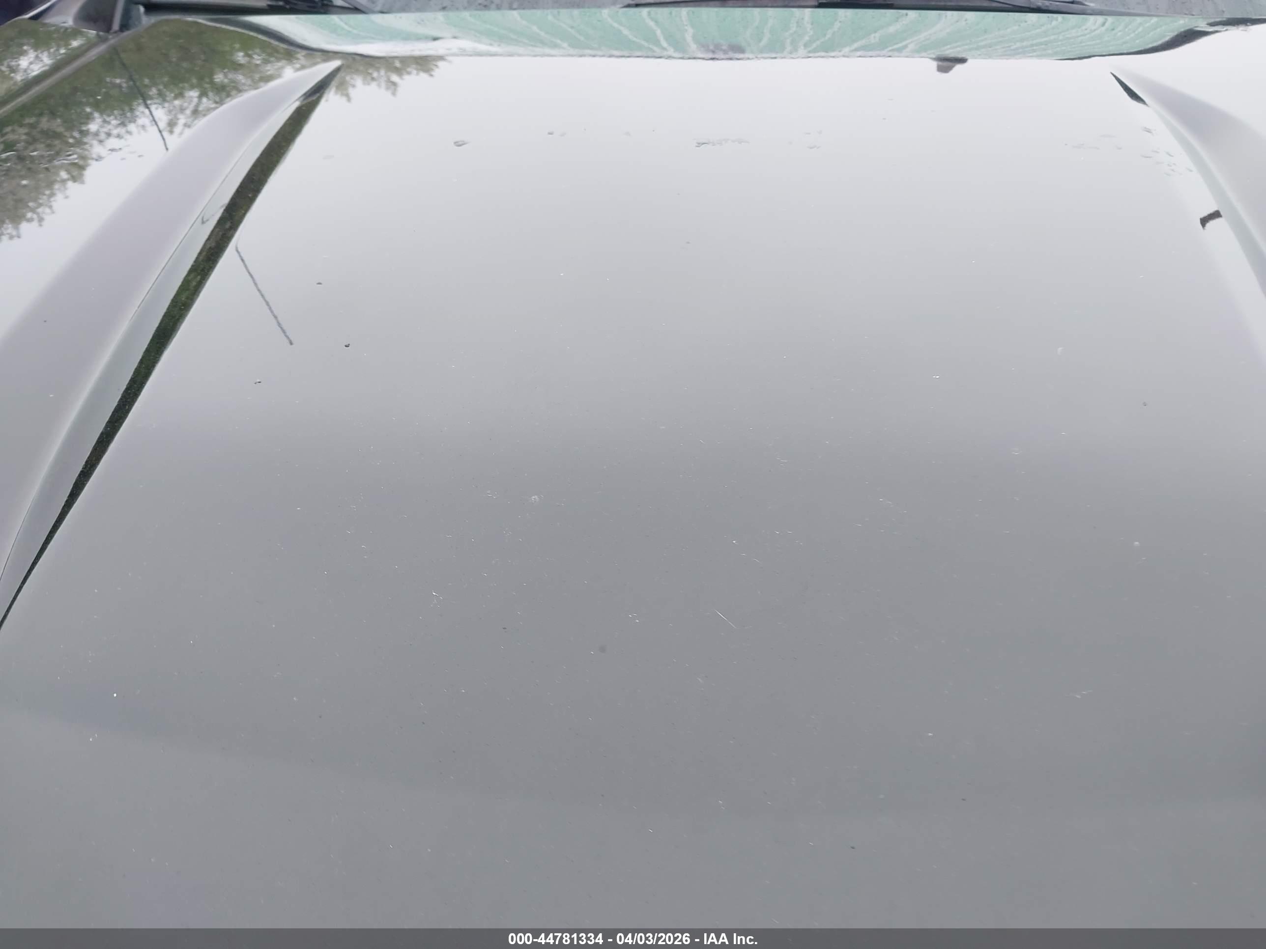 CHEVROLET SILVERADO image 6