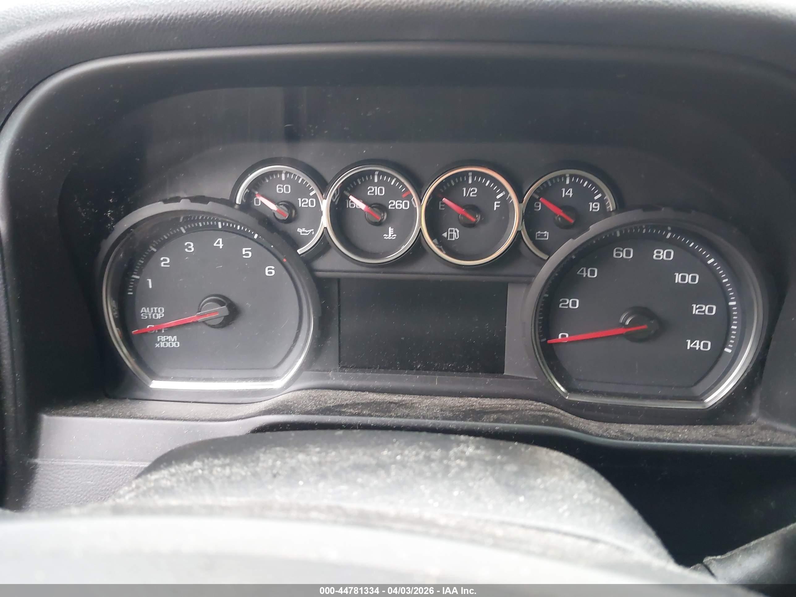 CHEVROLET SILVERADO image 7