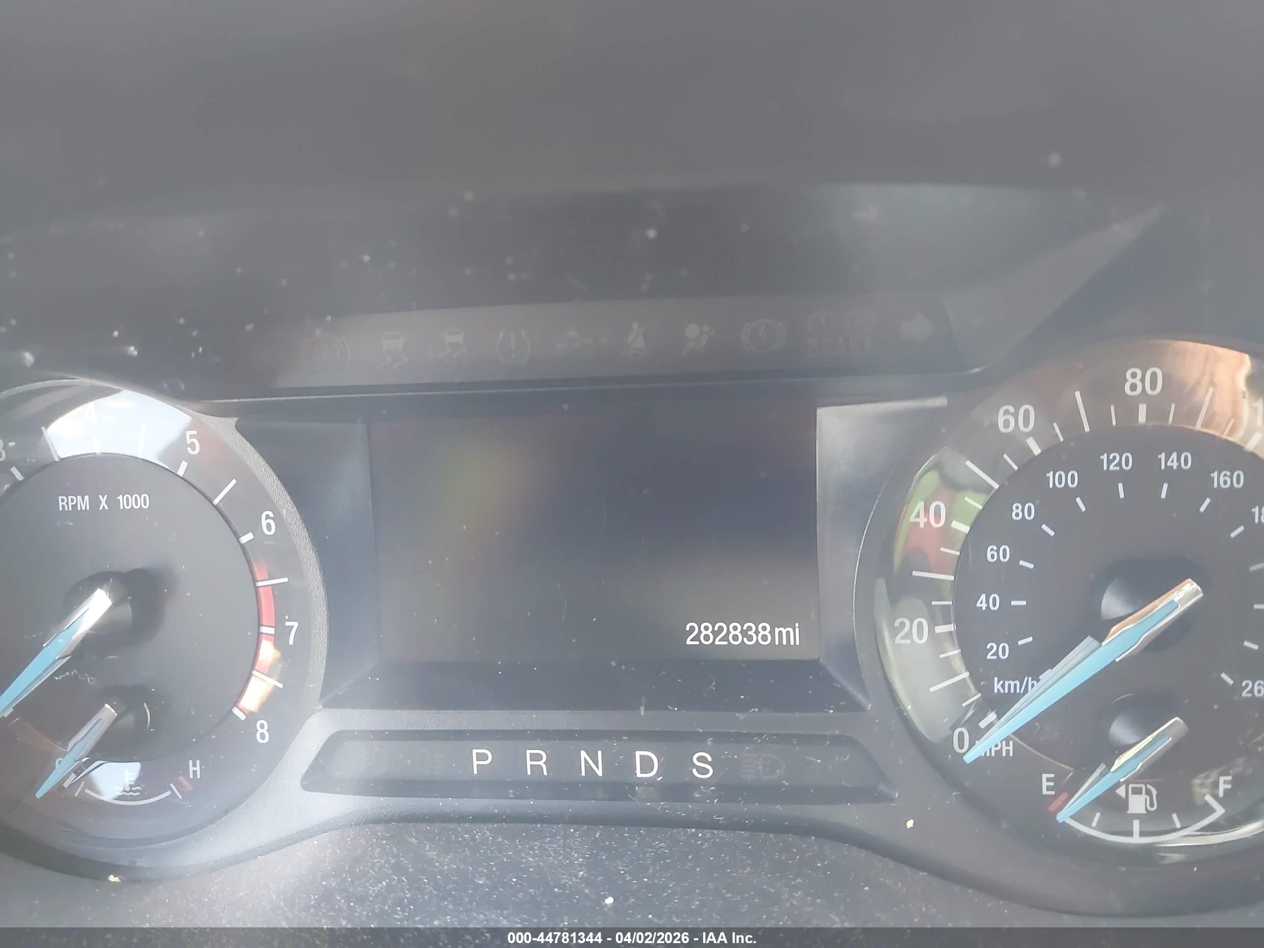 FORD FUSION image 7