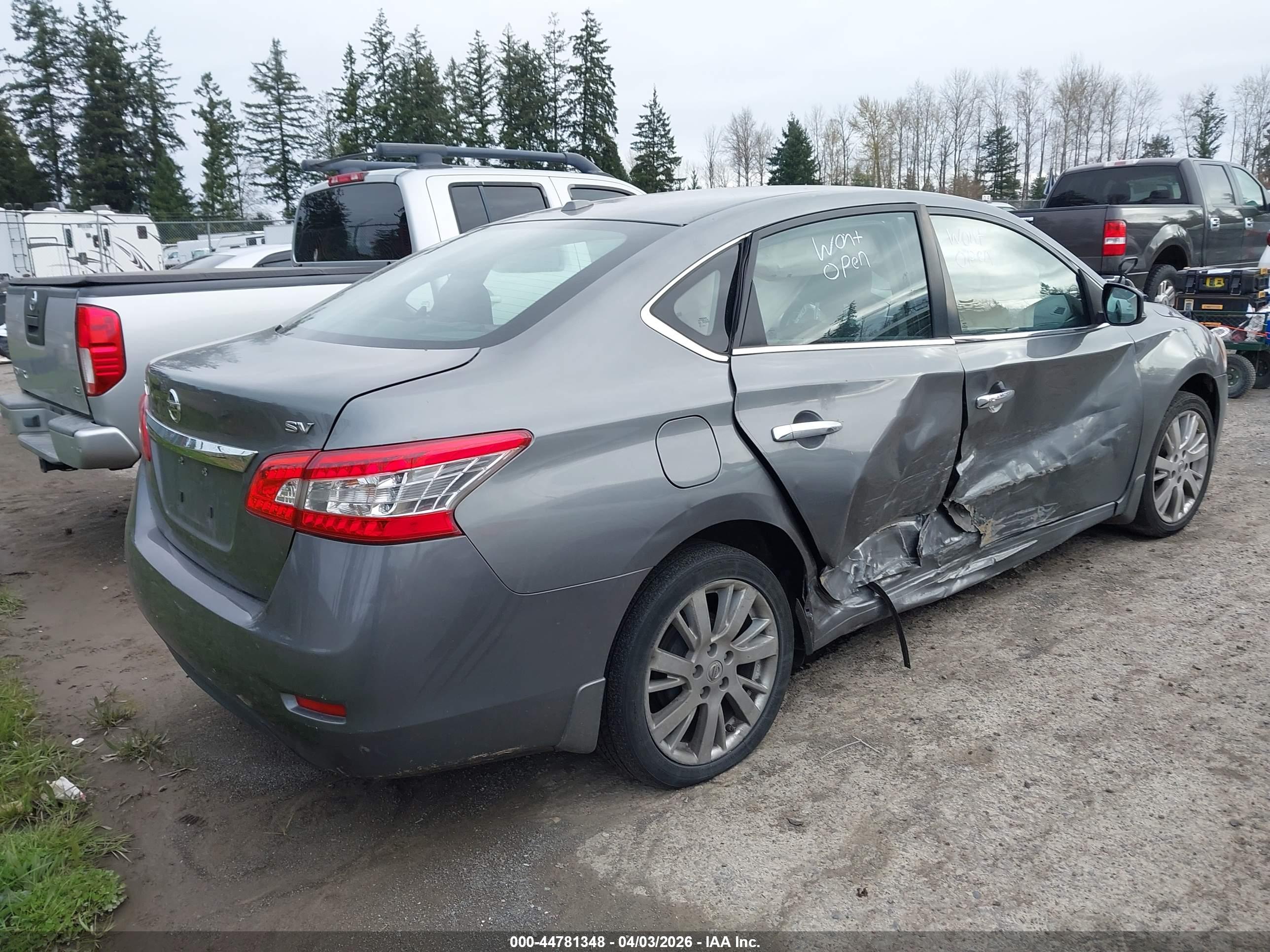 NISSAN SENTRA image 4