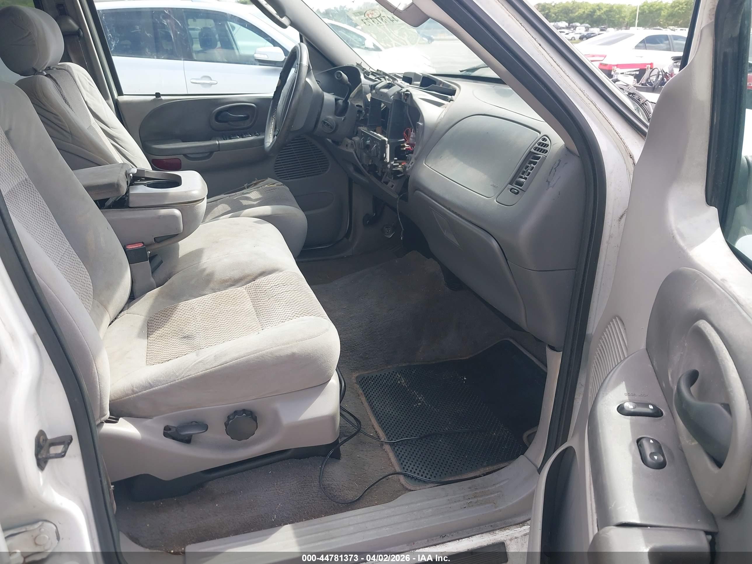 FORD F-150 image 5