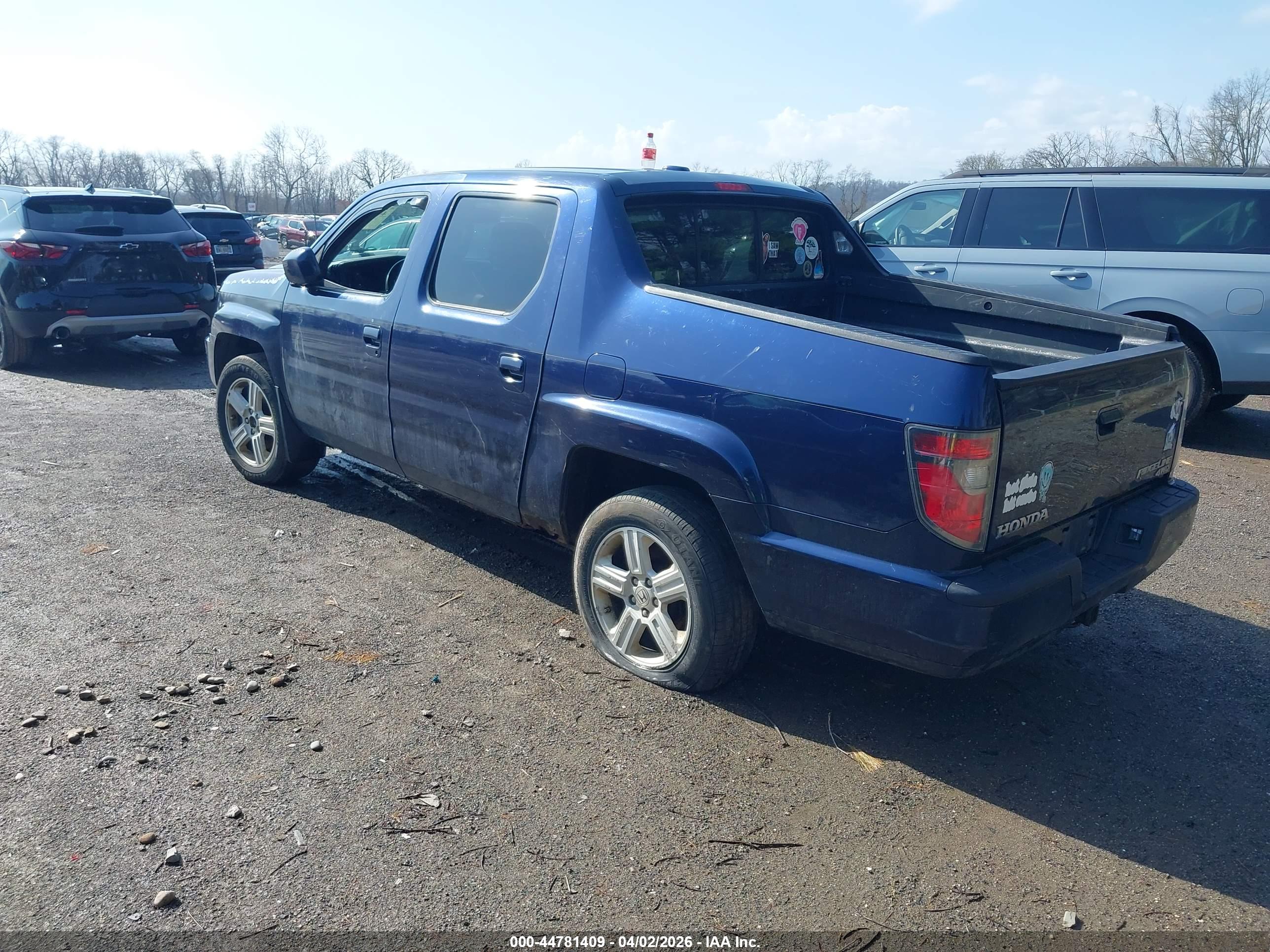 HONDA RIDGELINE image 3