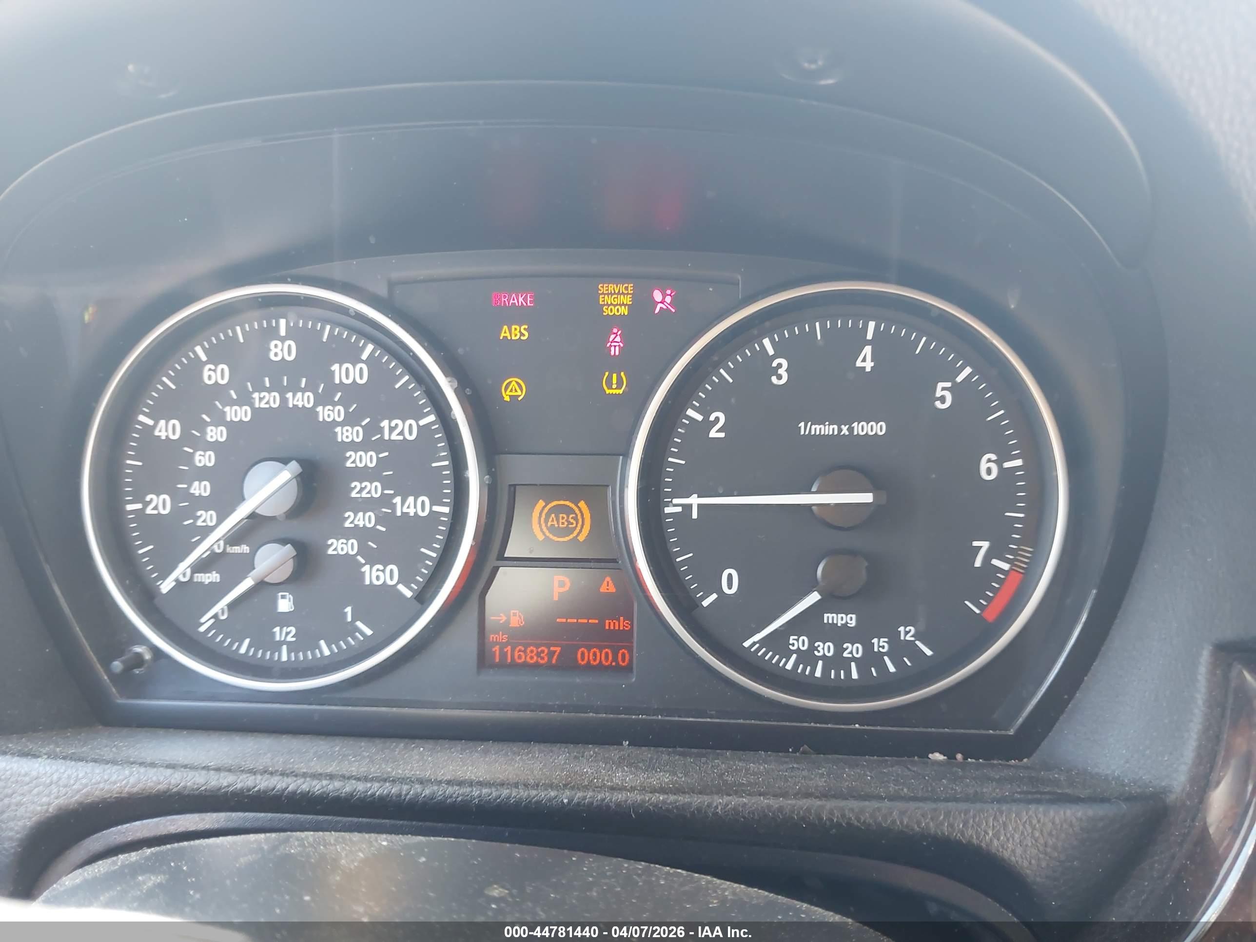 BMW 328I image 7