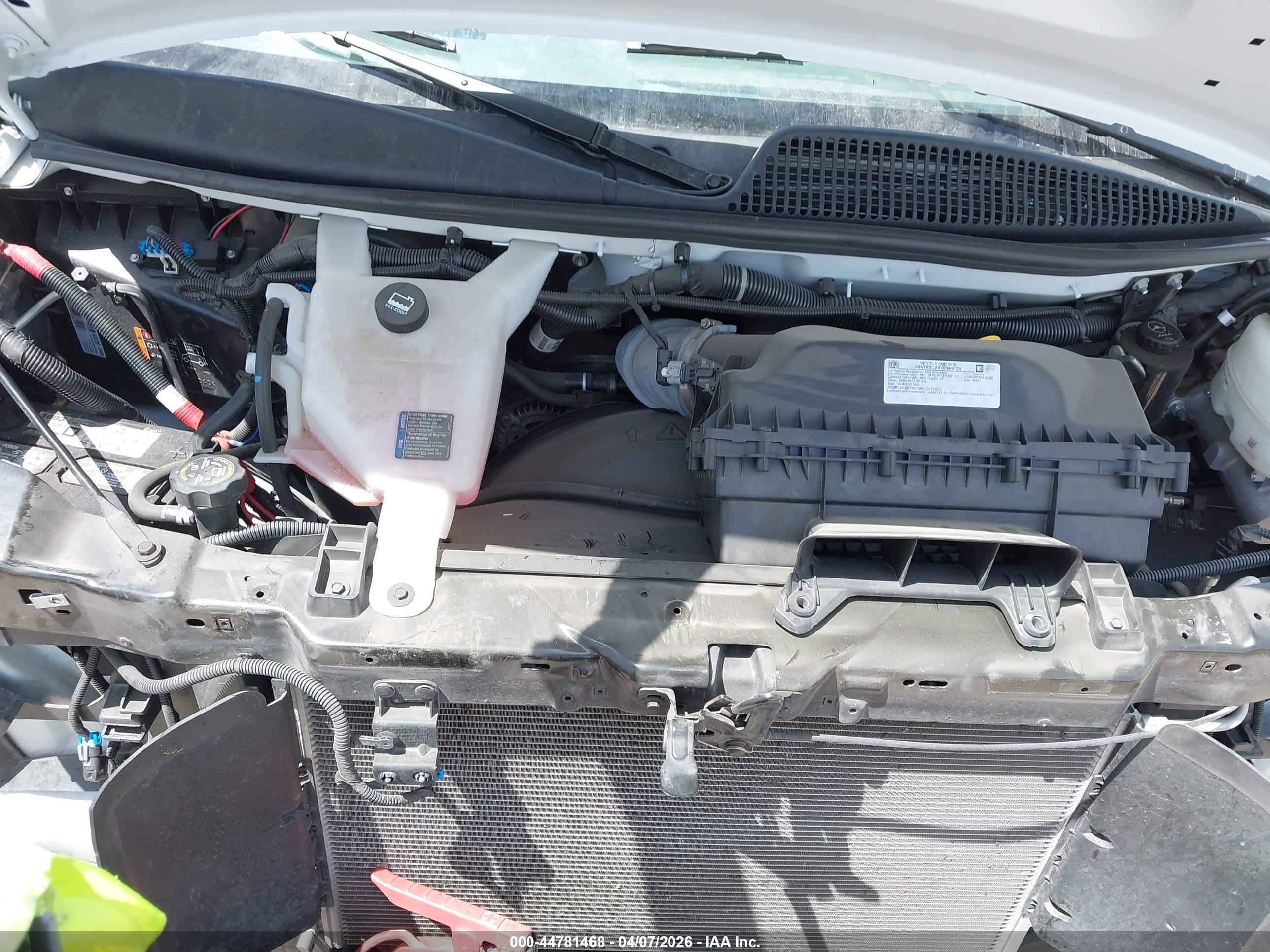 CHEVROLET EXPRESS image 10