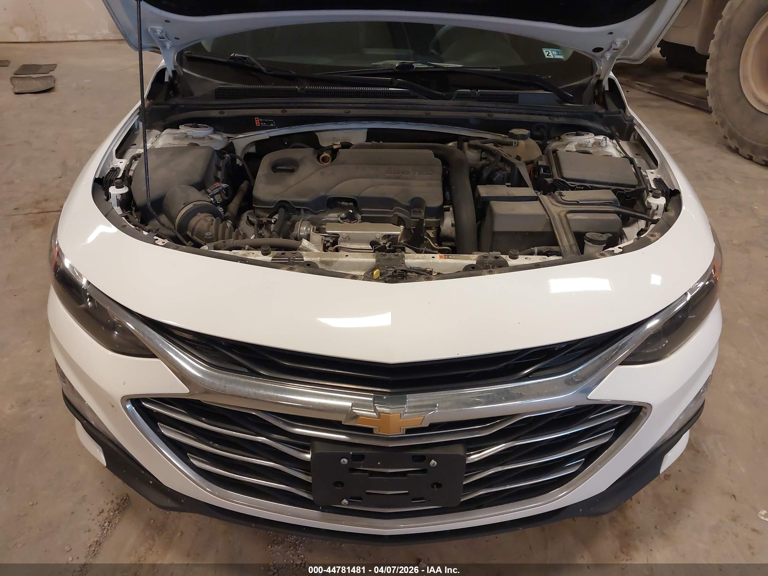 CHEVROLET MALIBU image 10