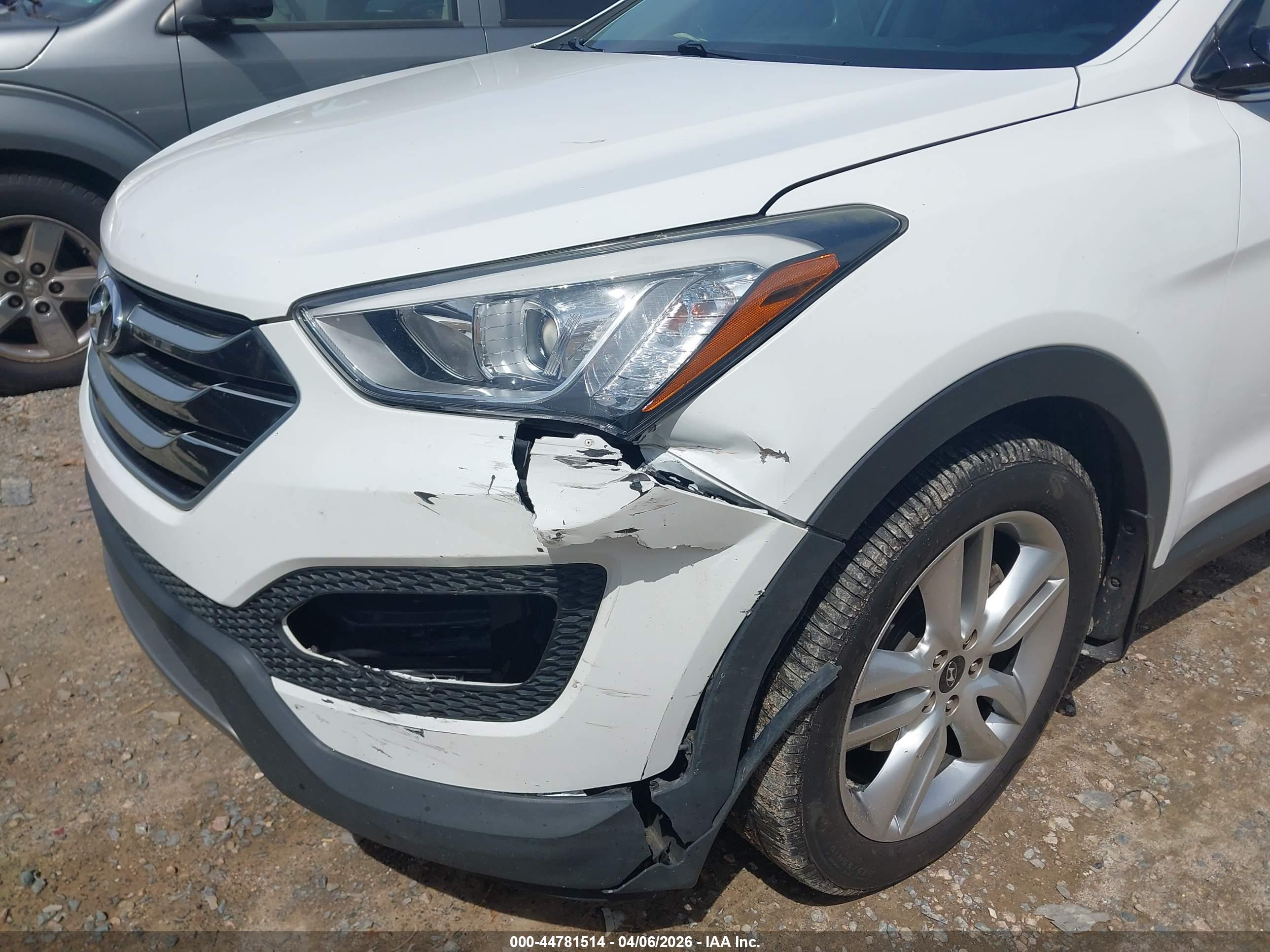 HYUNDAI SANTA image 6
