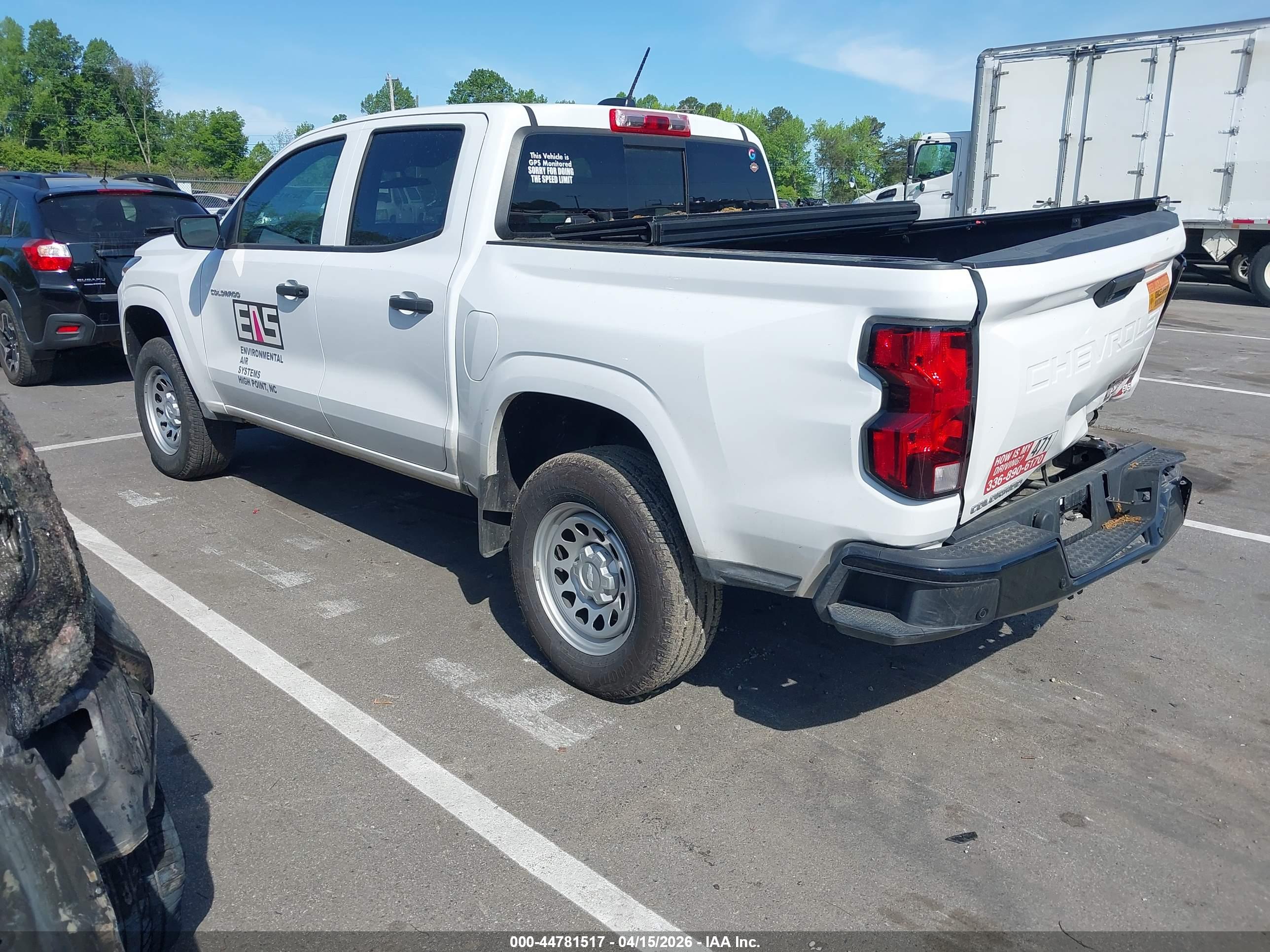 CHEVROLET COLORADO image 3