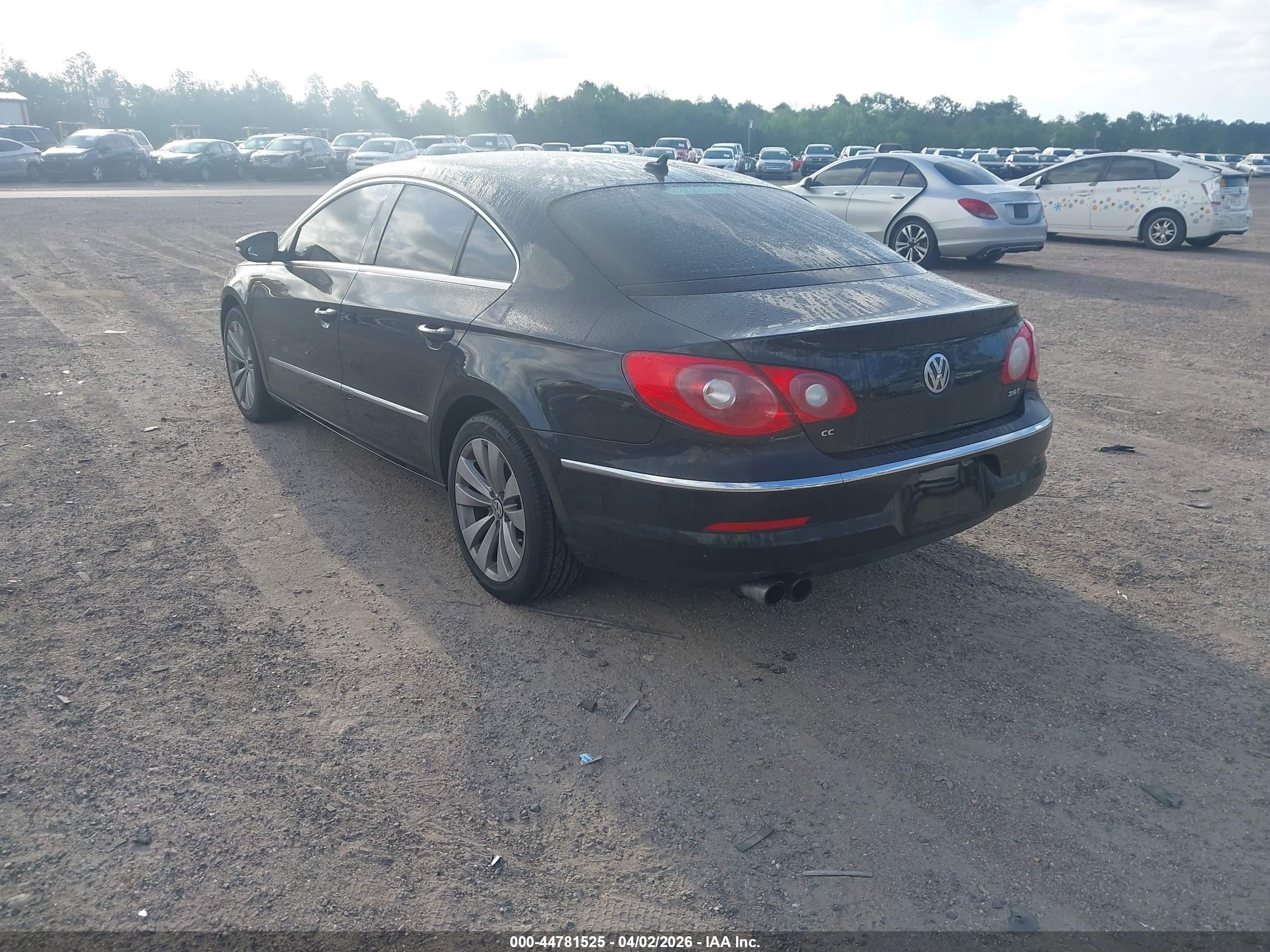 VOLKSWAGEN CC image 3