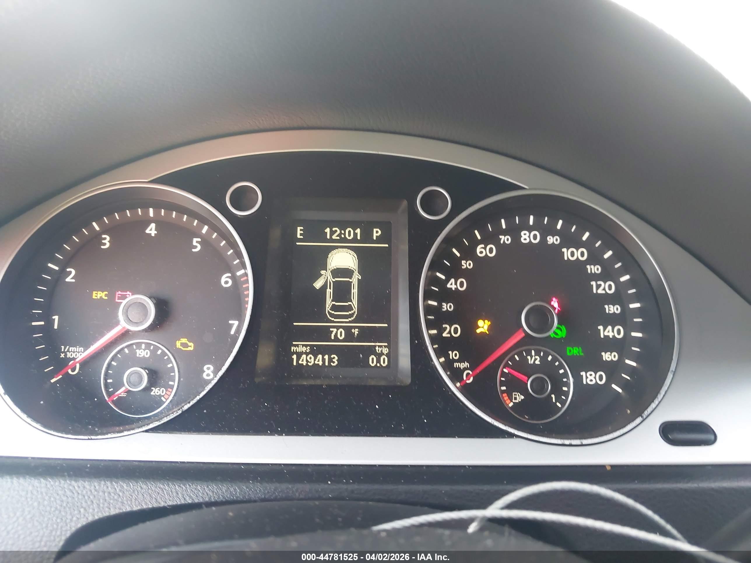 VOLKSWAGEN CC image 7