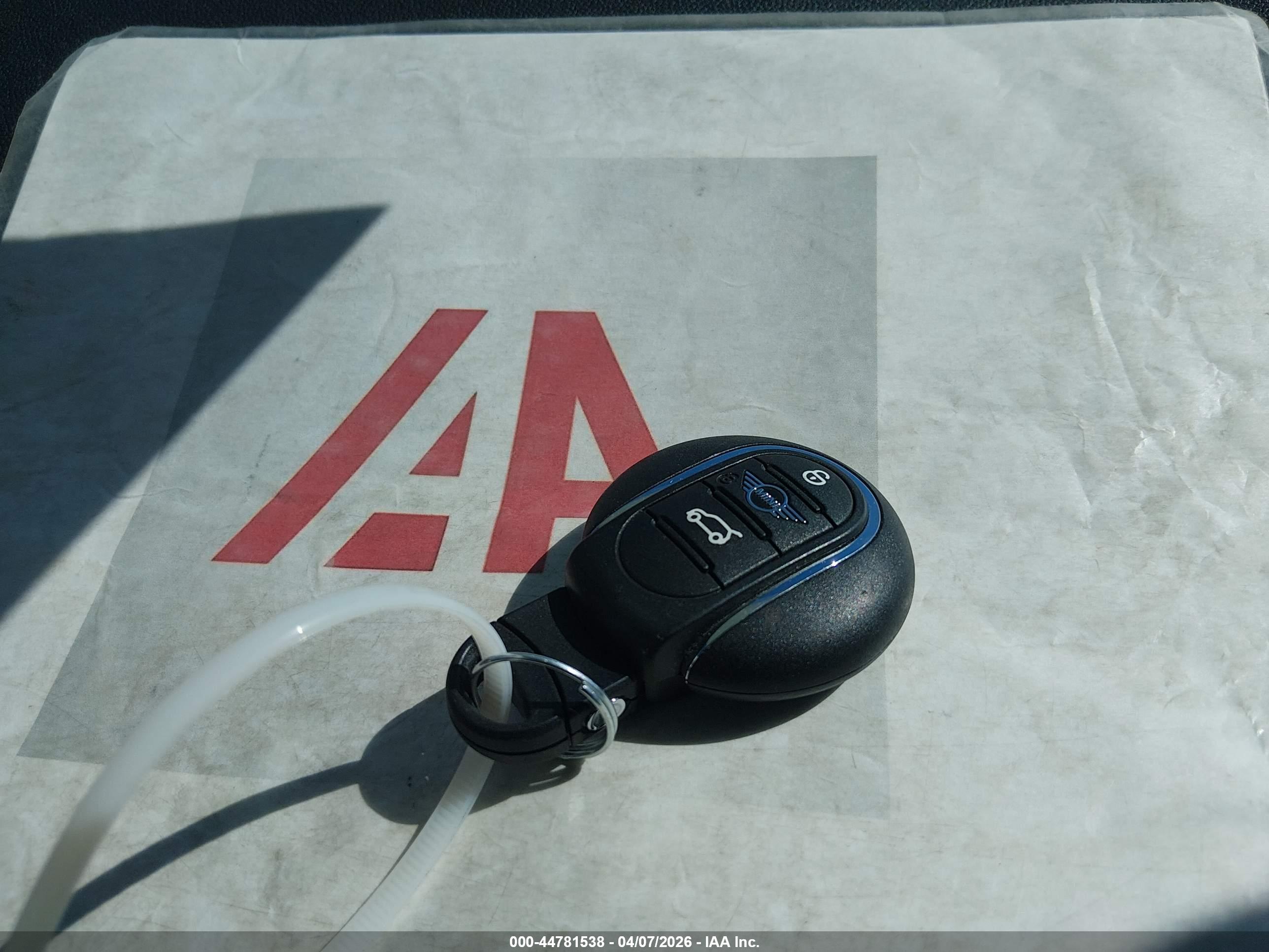 MINI COUNTRYMAN image 11