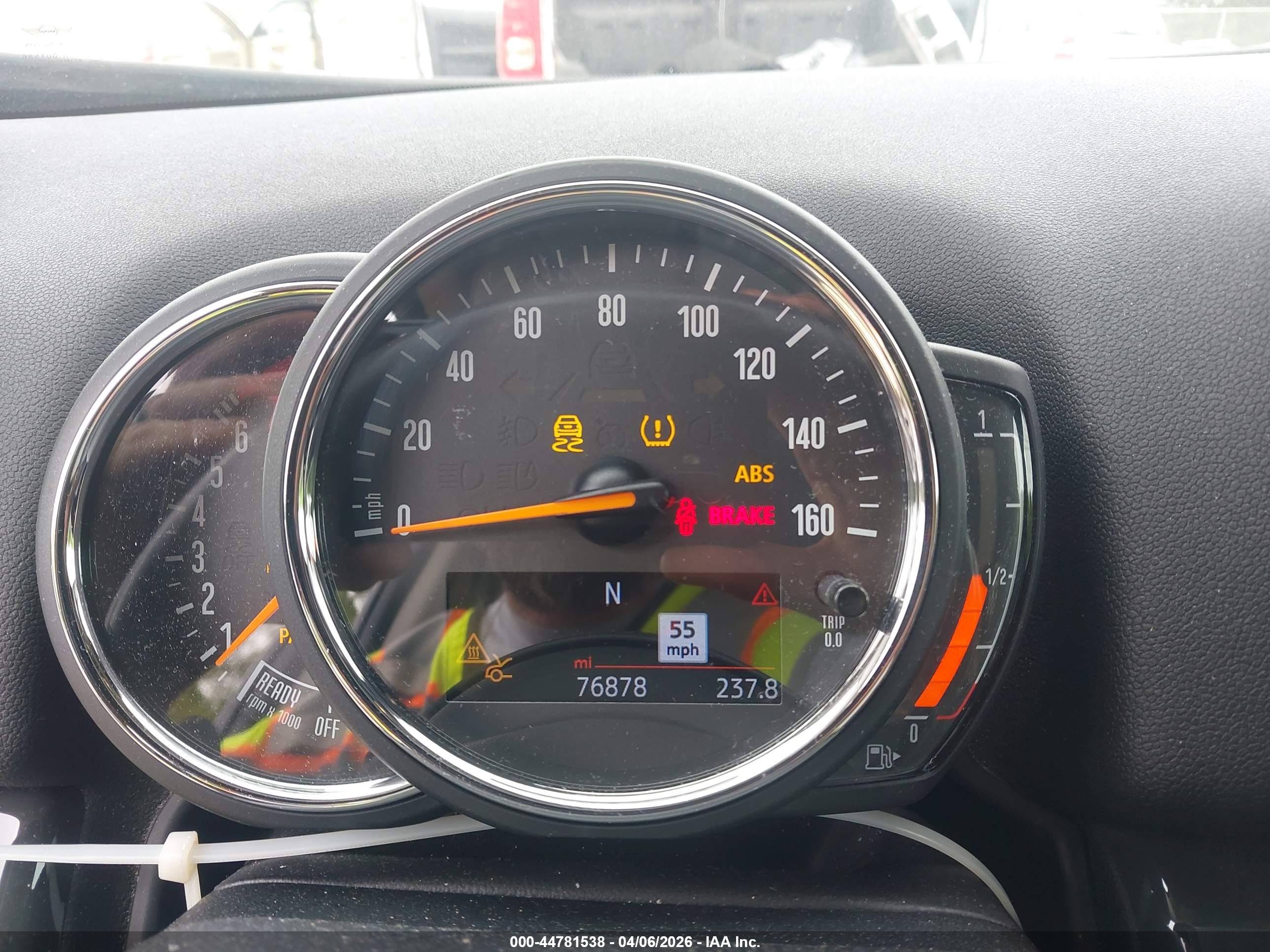 MINI COUNTRYMAN image 7