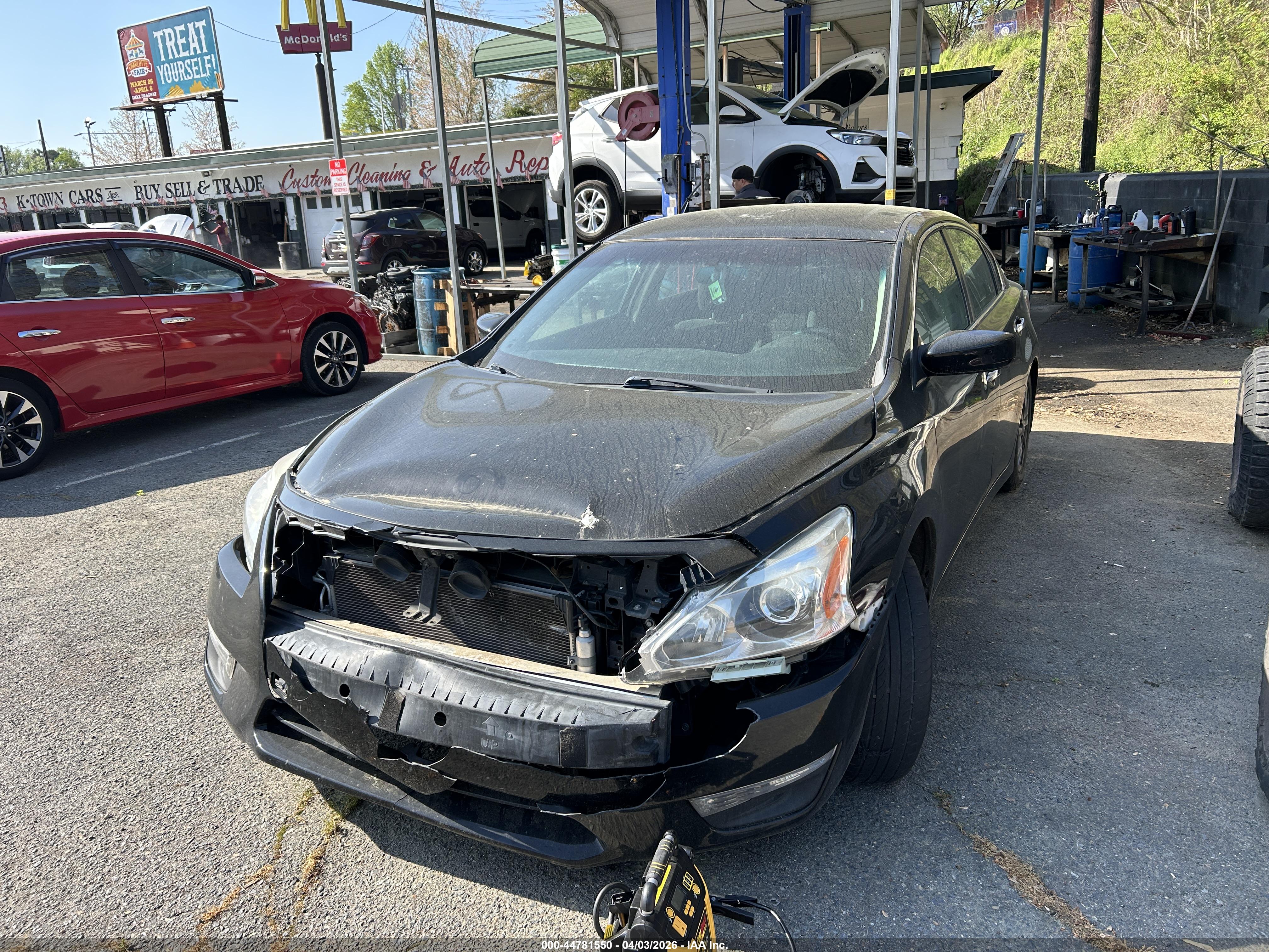 NISSAN ALTIMA image 2