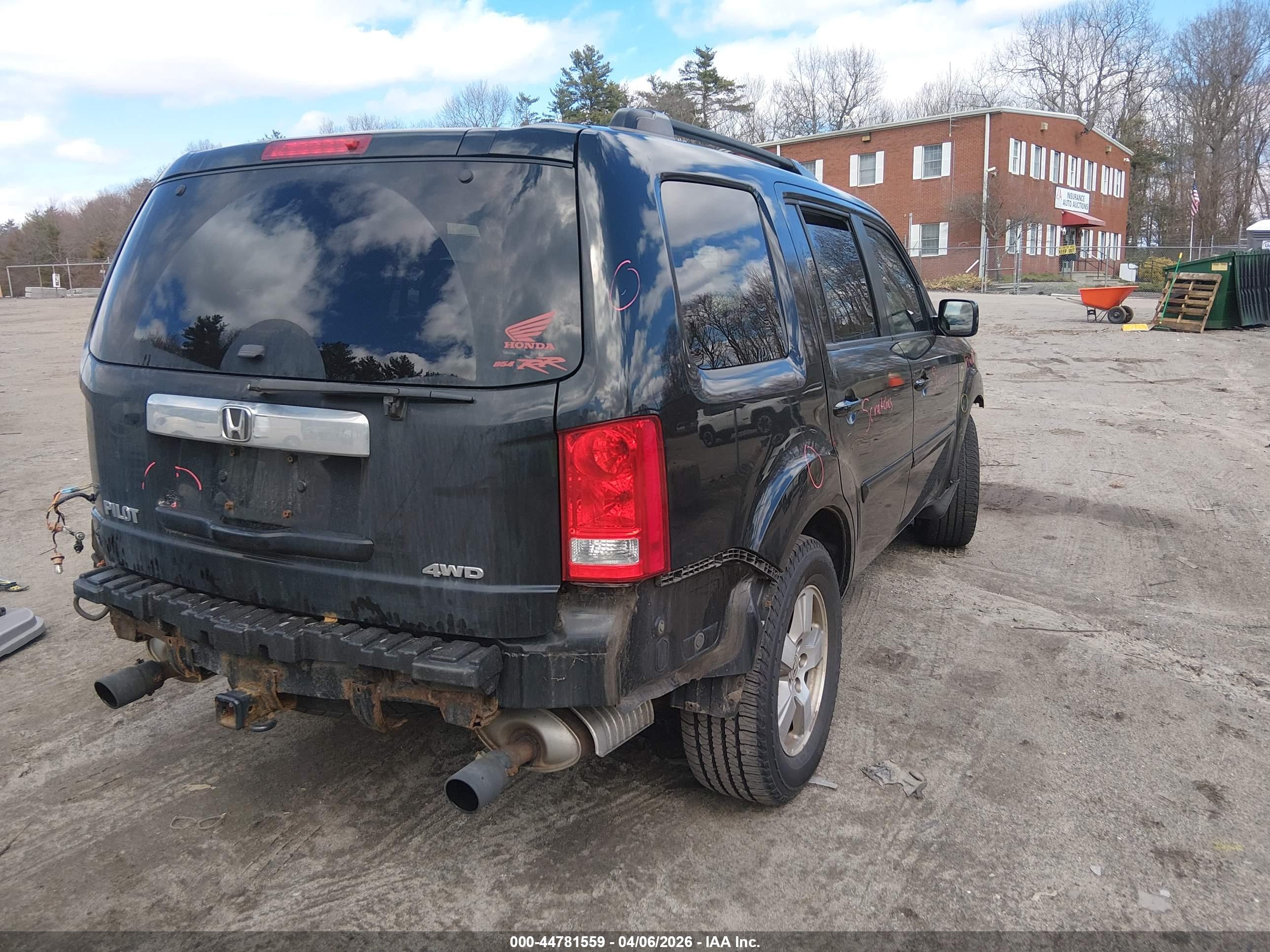 HONDA PILOT image 4