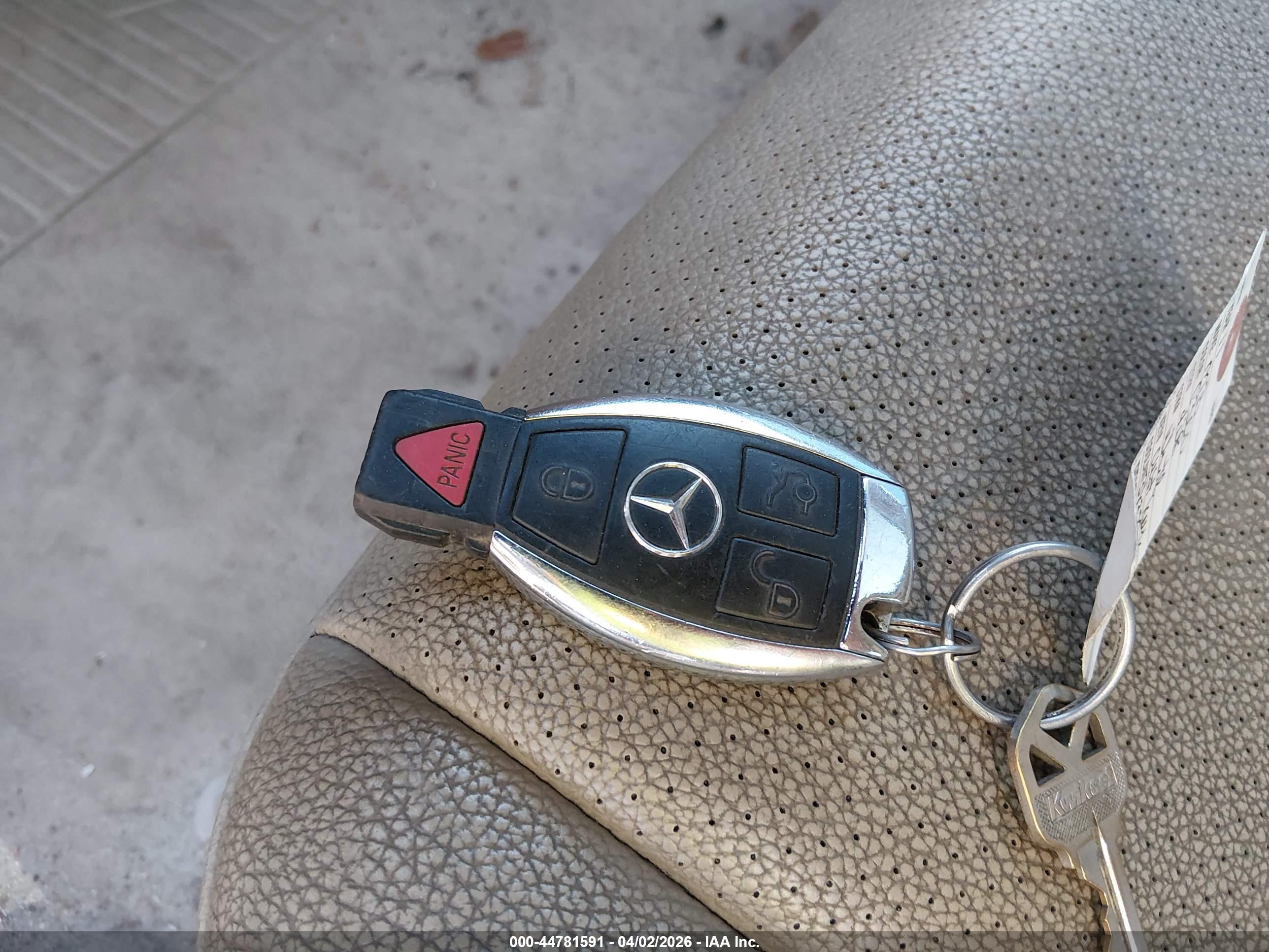 MERCEDES-BENZ C image 11