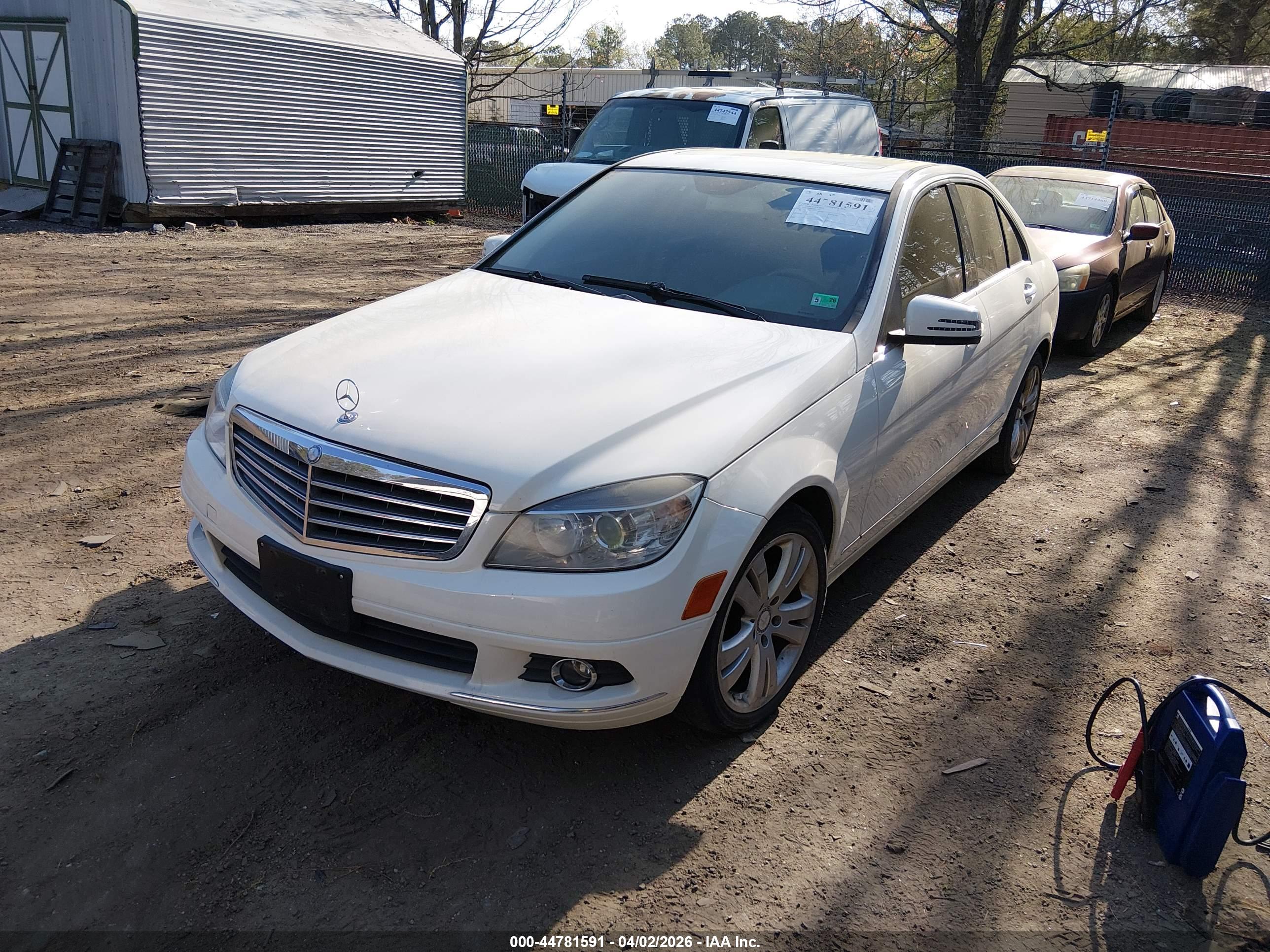 MERCEDES-BENZ C image 2