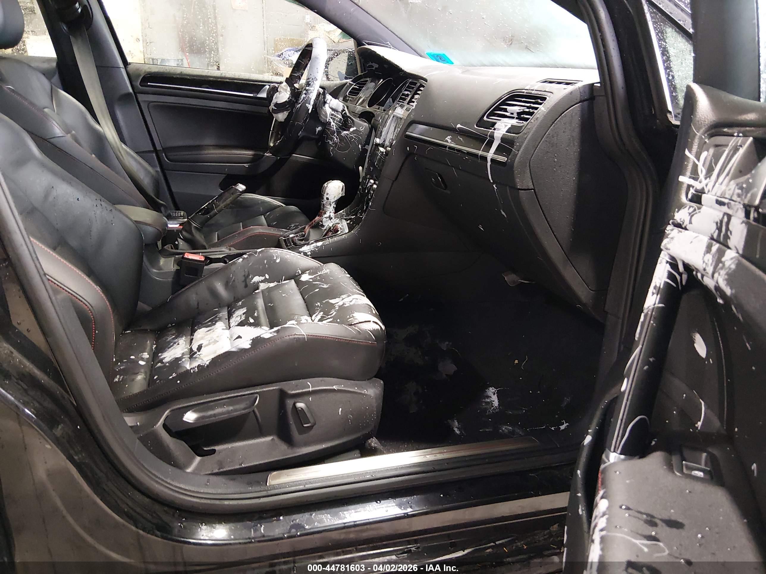 VOLKSWAGEN GOLF image 5