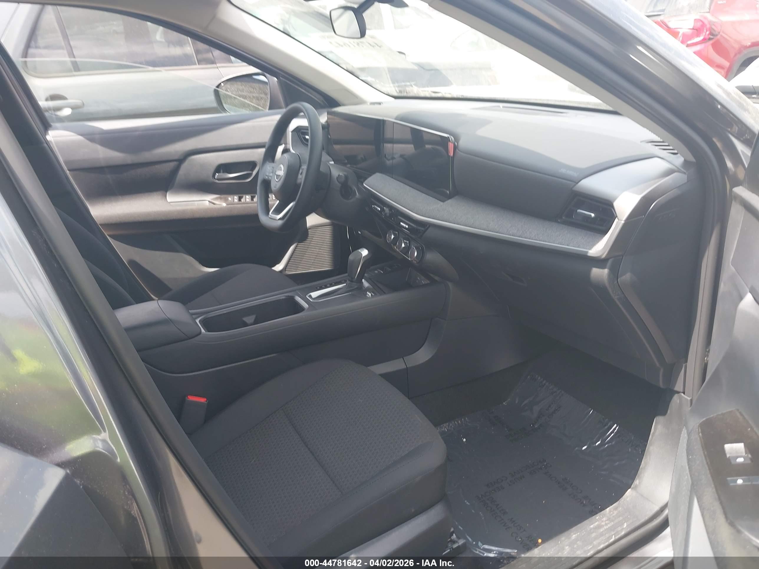NISSAN KICKS image 5