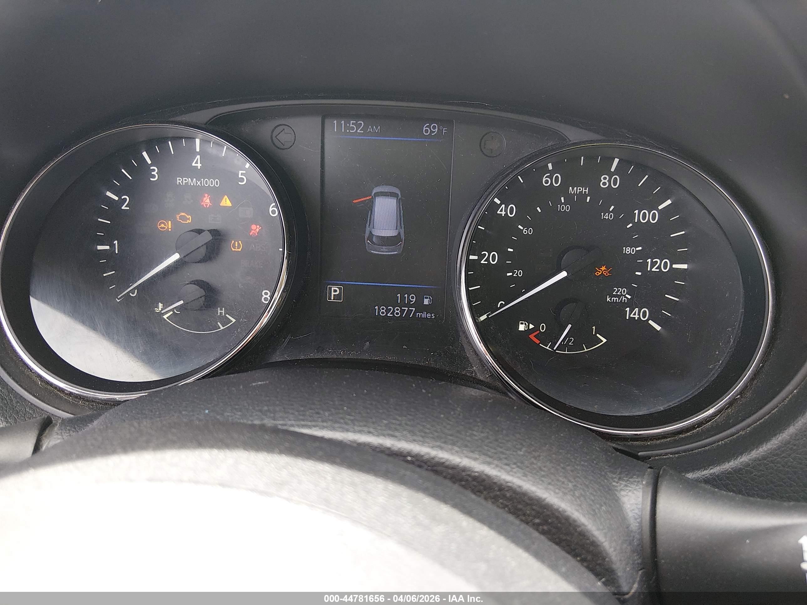 NISSAN ROGUE image 7
