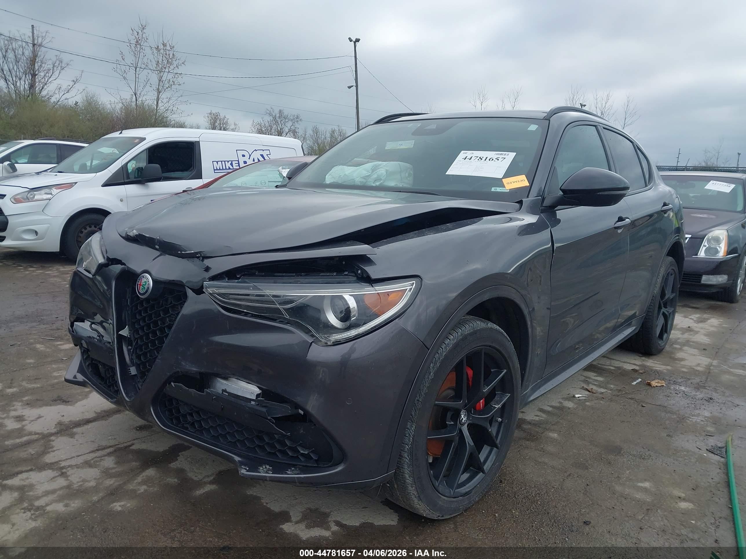 ALFA ROMEO image 2