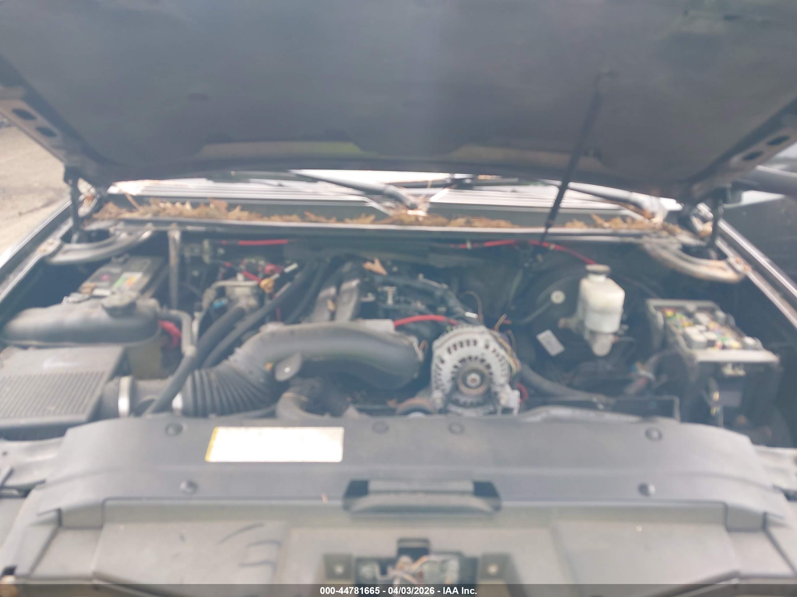 CHEVROLET SUBURBAN image 10