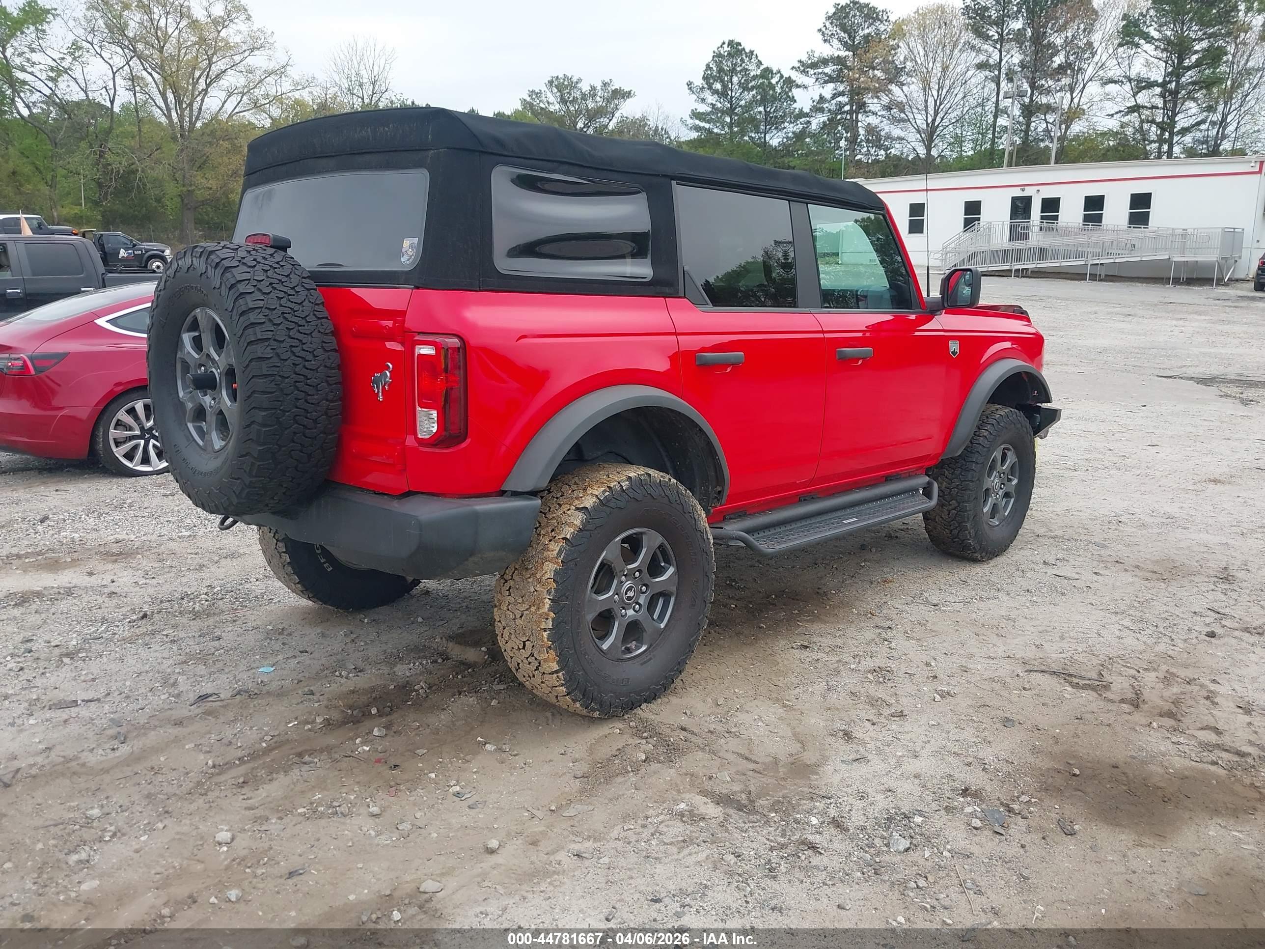 FORD BRONCO image 4