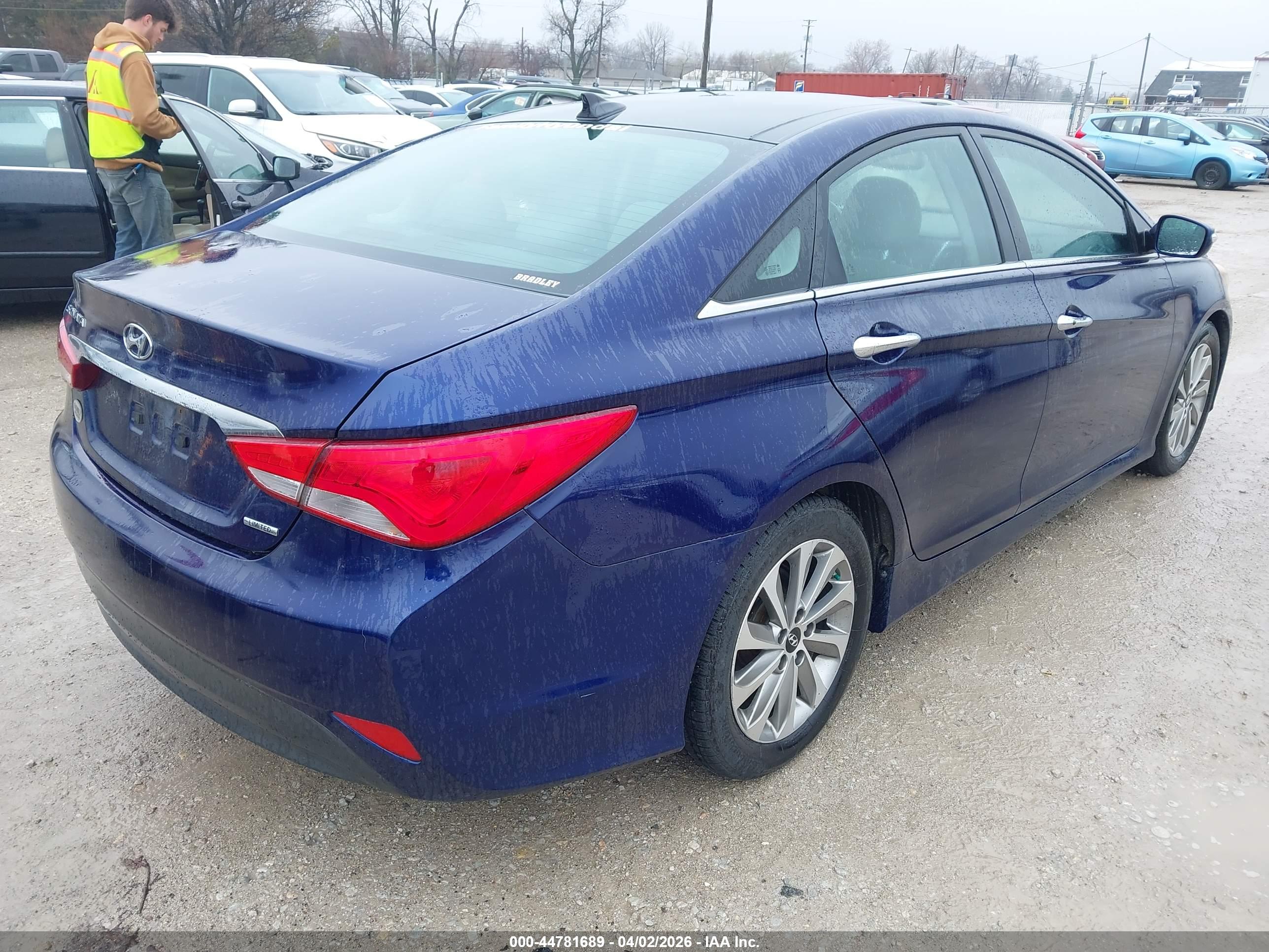 HYUNDAI SONATA image 4
